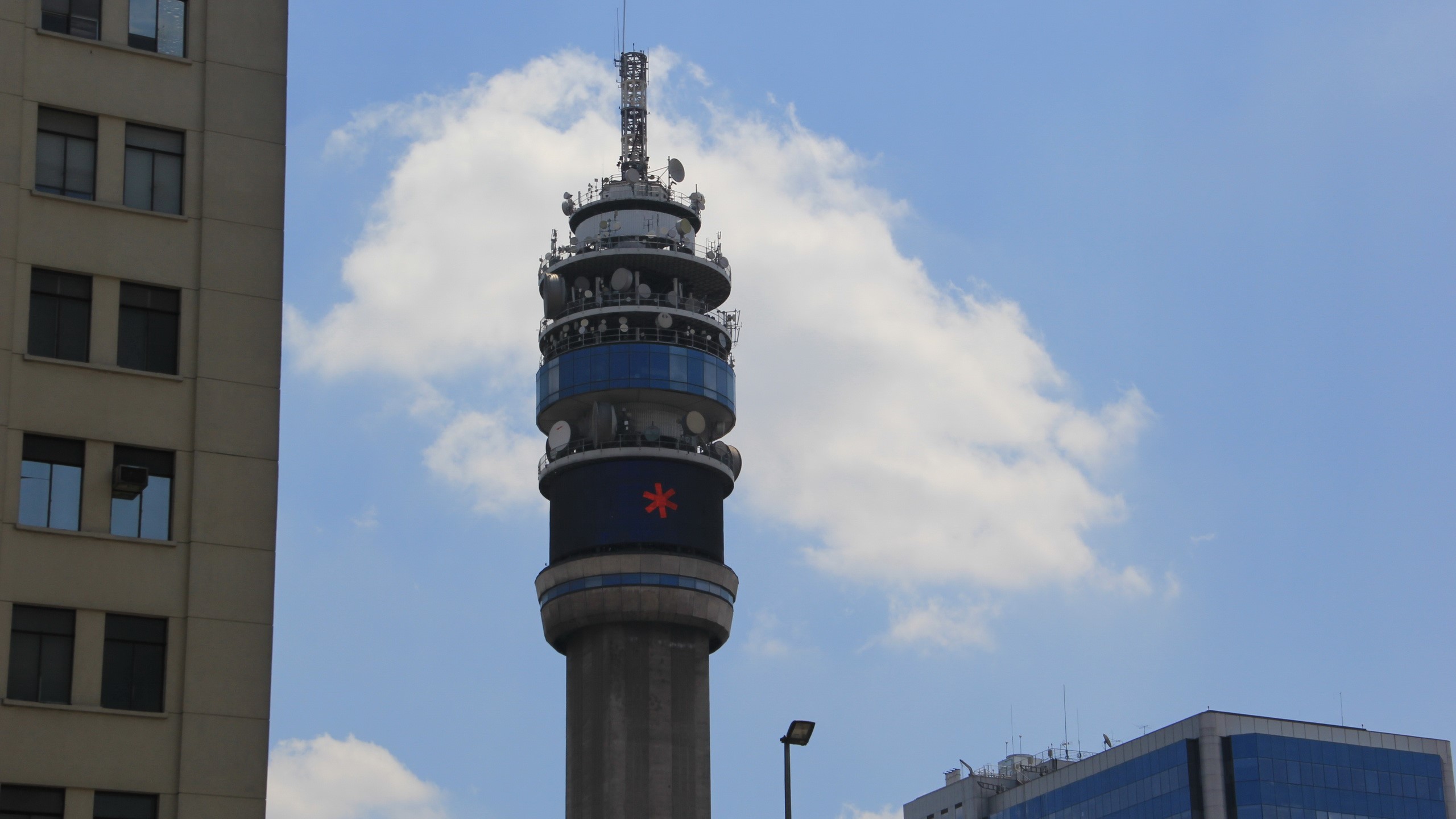 Telecommunications tower in Santiago, Chile HD Wallpaper
