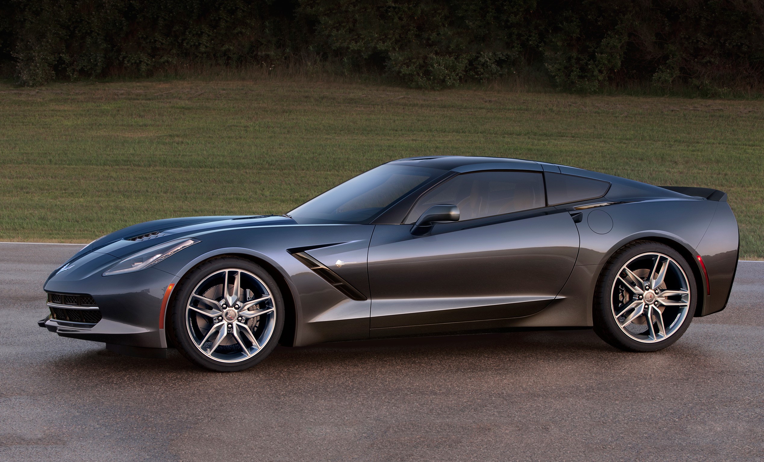 Chevrolet Corvette C7 Stingray 2014 HD Wallpaper