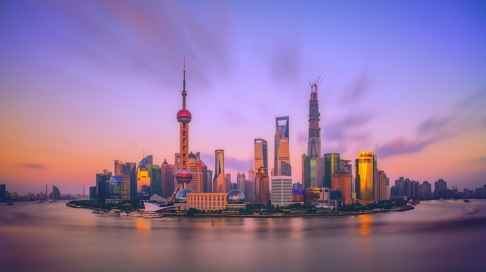 Shanghai skyline with Oriental Pearl Tower at sunset HD Wallpaper