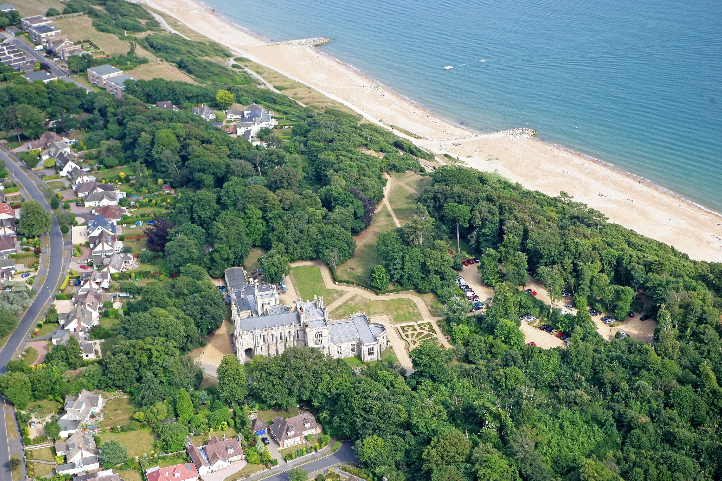 Highcliffe Castle and beach from above, United Kingdom HD Wallpaper