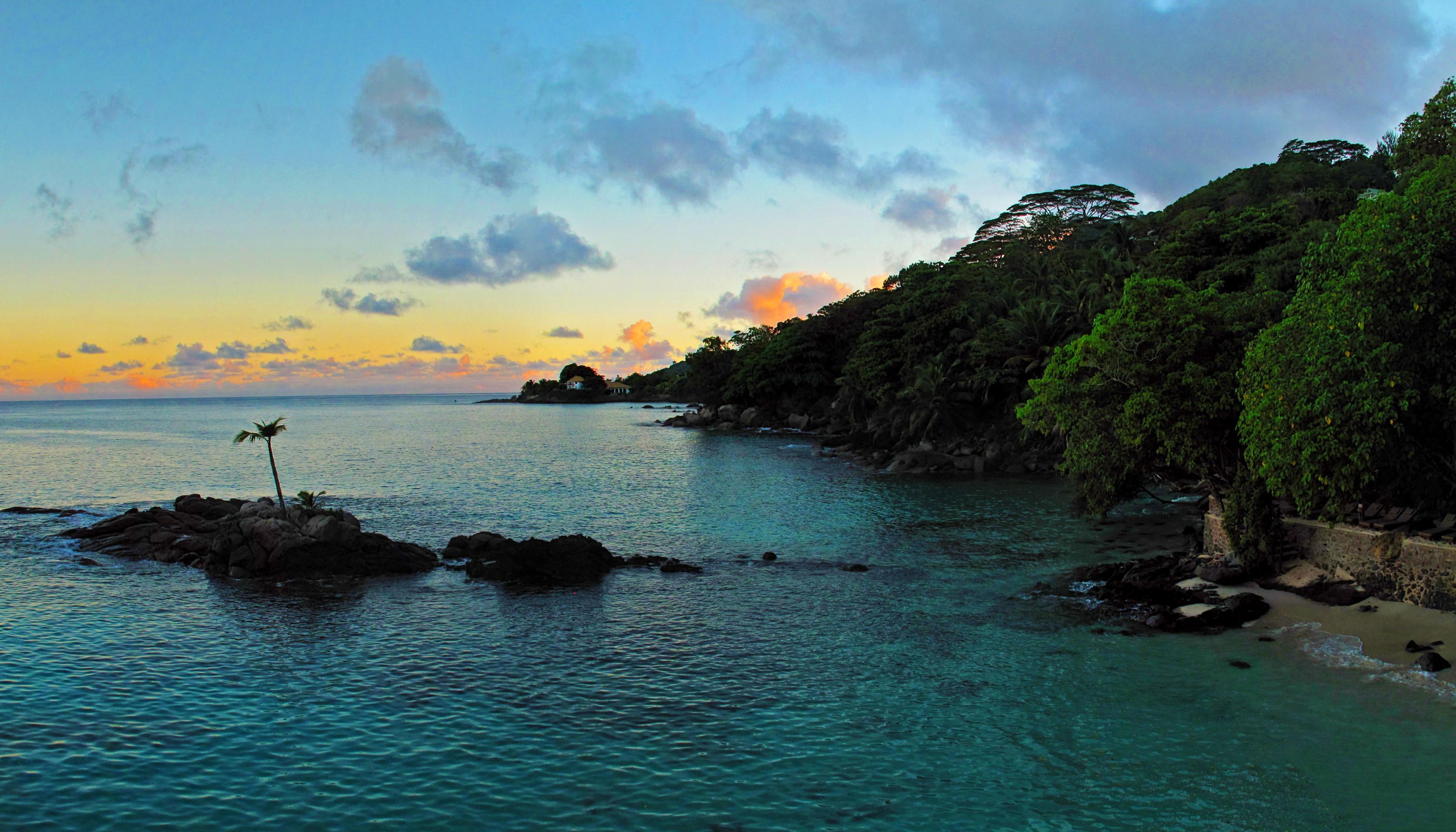 La Riviere Anglaise, Seychelles Coast at Sunset HD Wallpaper