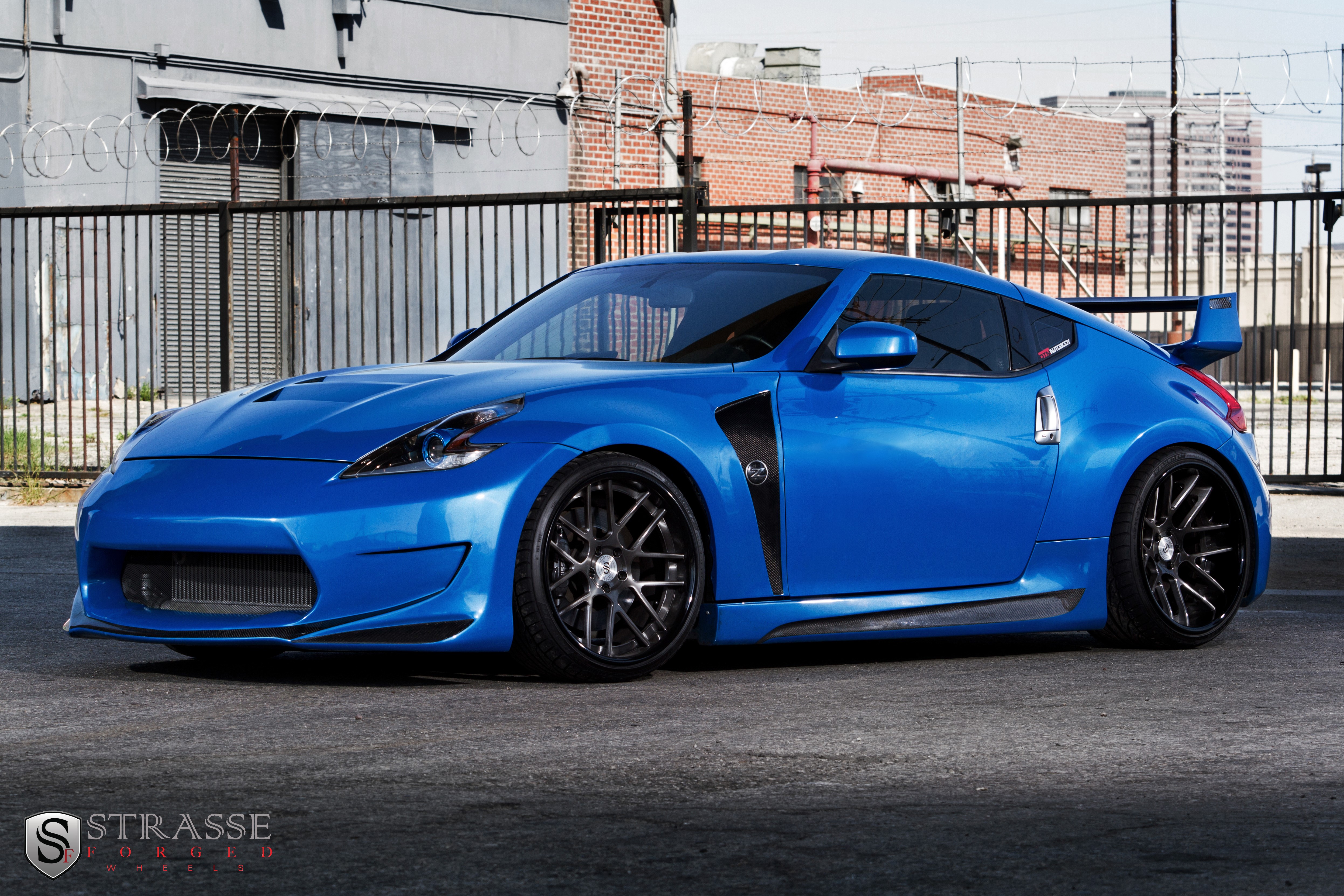 Blue Nissan 370Z Strasse Forged Wheels HD Wallpaper