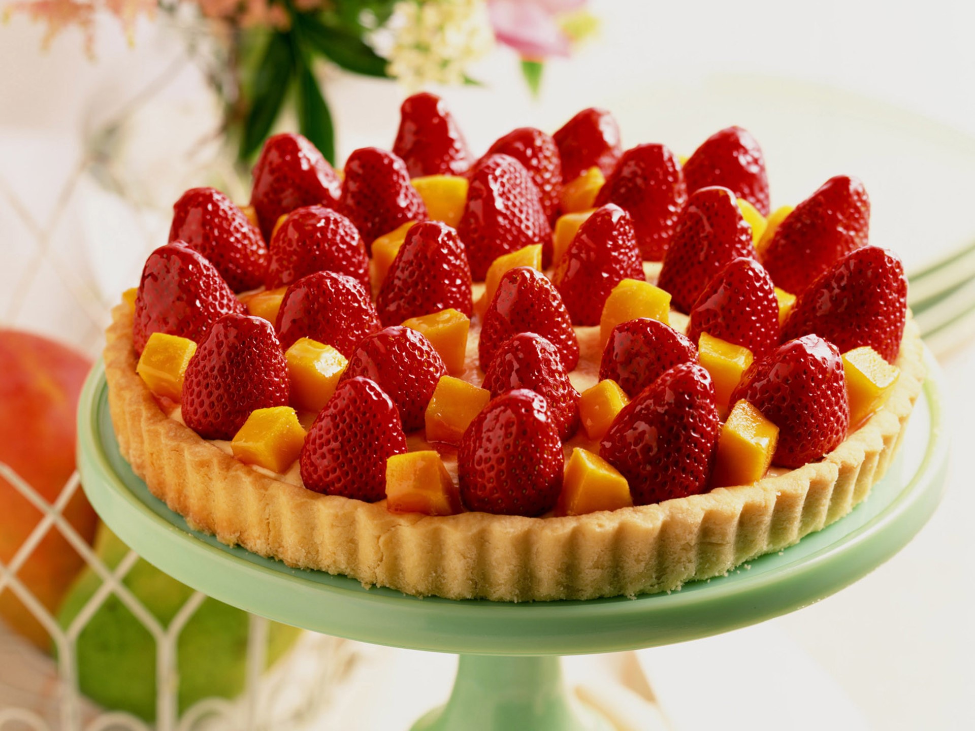 Strawberry and Mango Tart on a Pedestal HD Wallpaper
