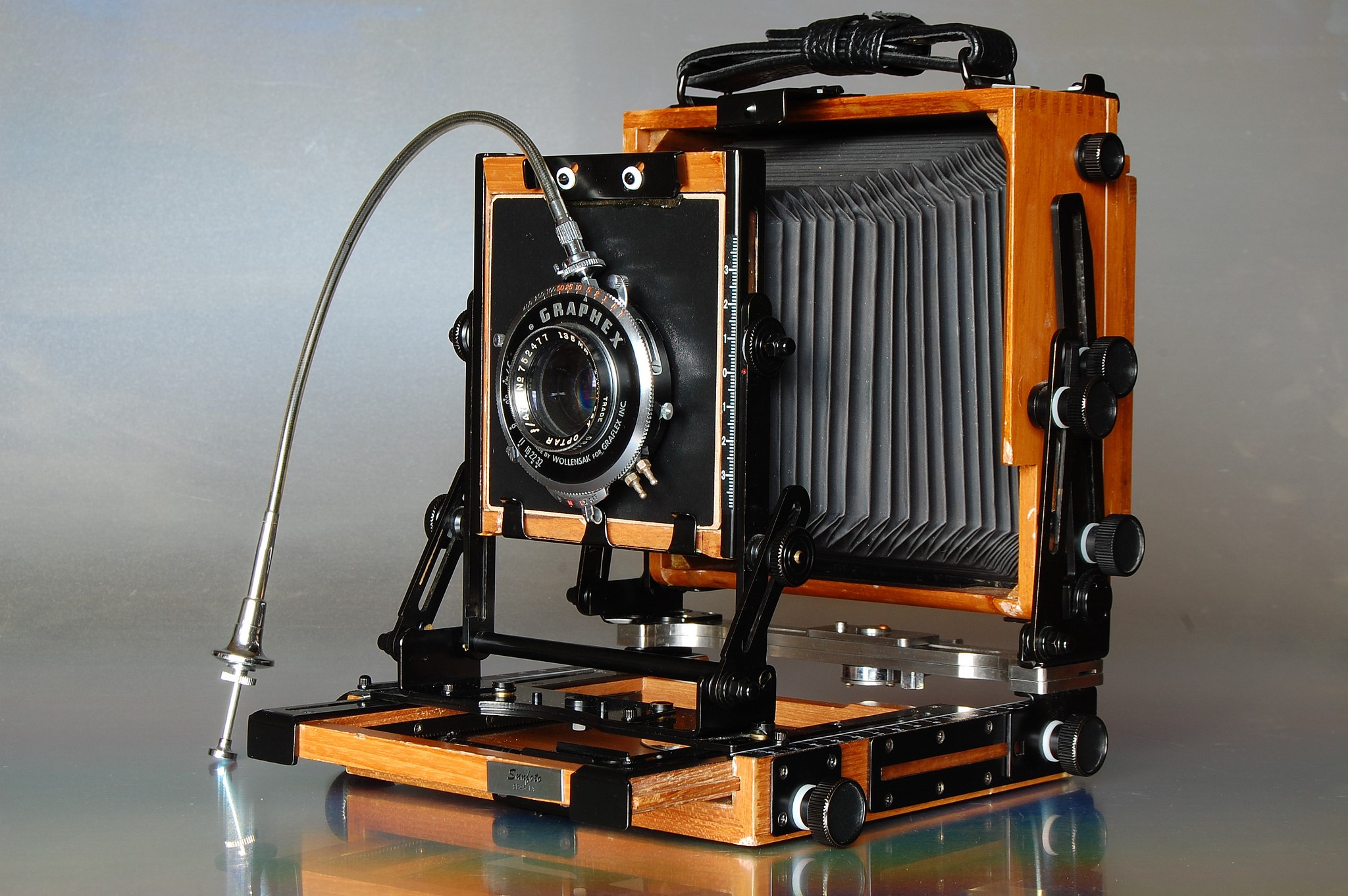 Sunfoto SF45-IA large format camera with Graphex lens HD Wallpaper