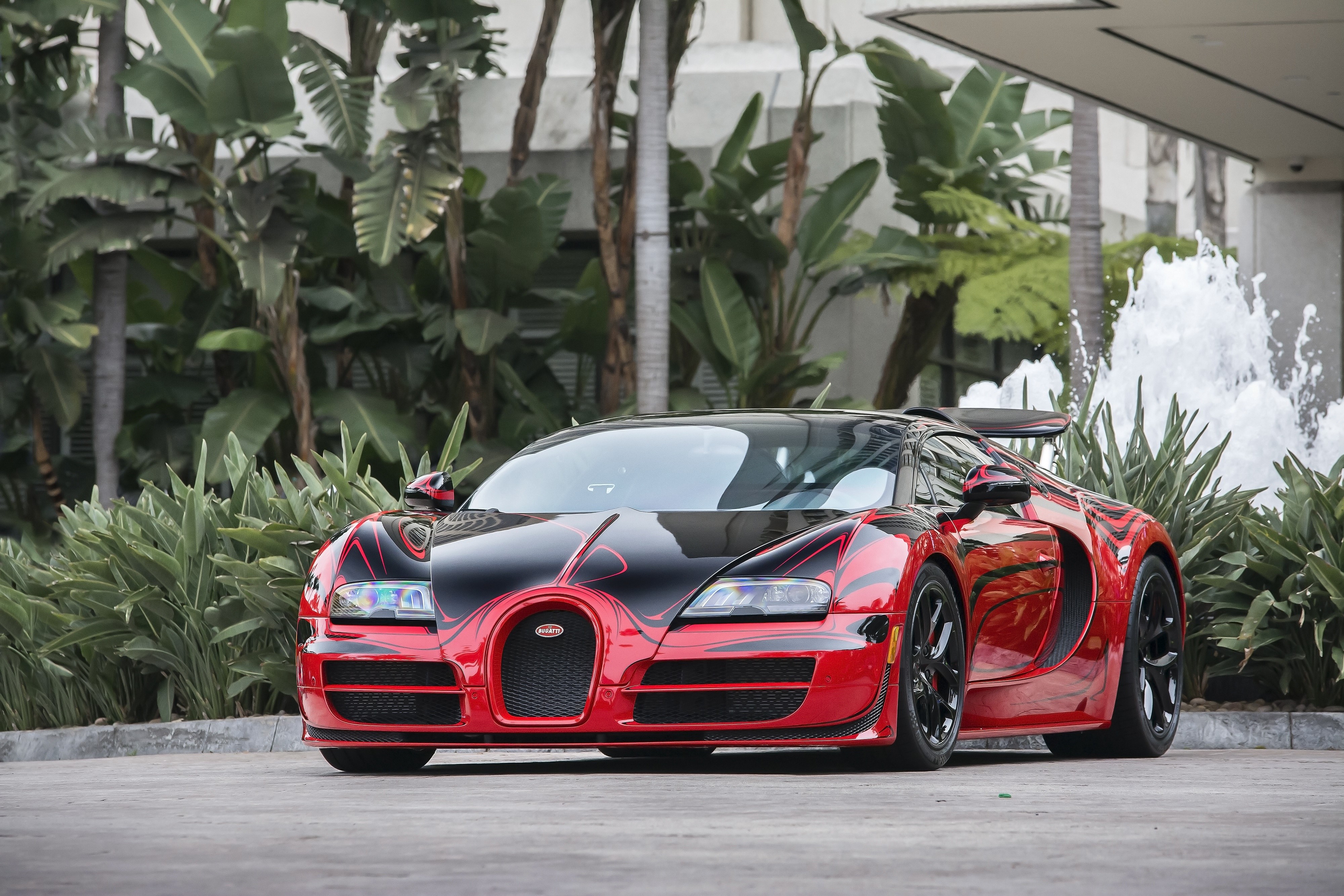 4K Bugatti Veyron with Red and Black Tuning HD Wallpaper