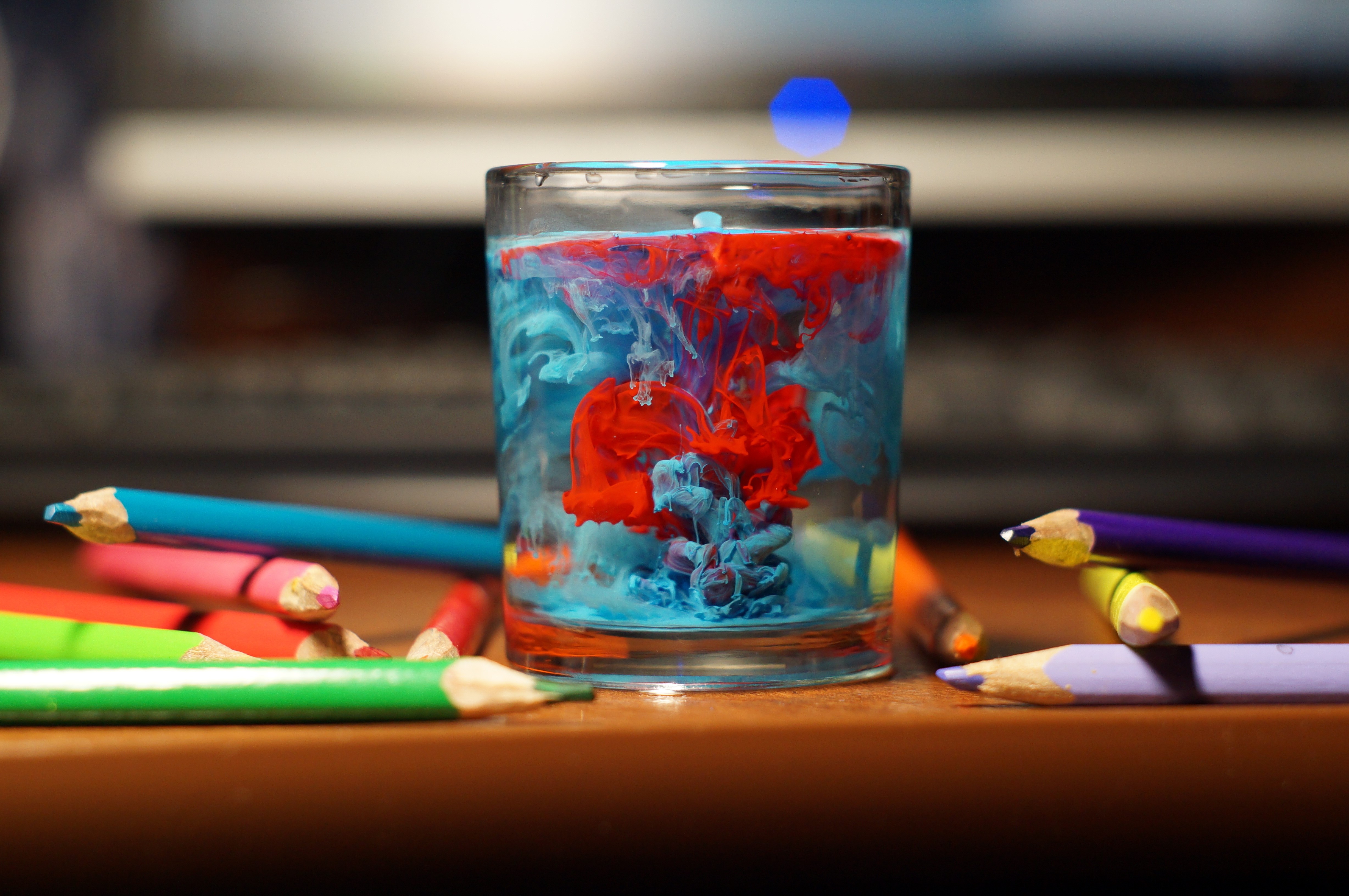 4K Pencils and Ink in Water HD Wallpaper