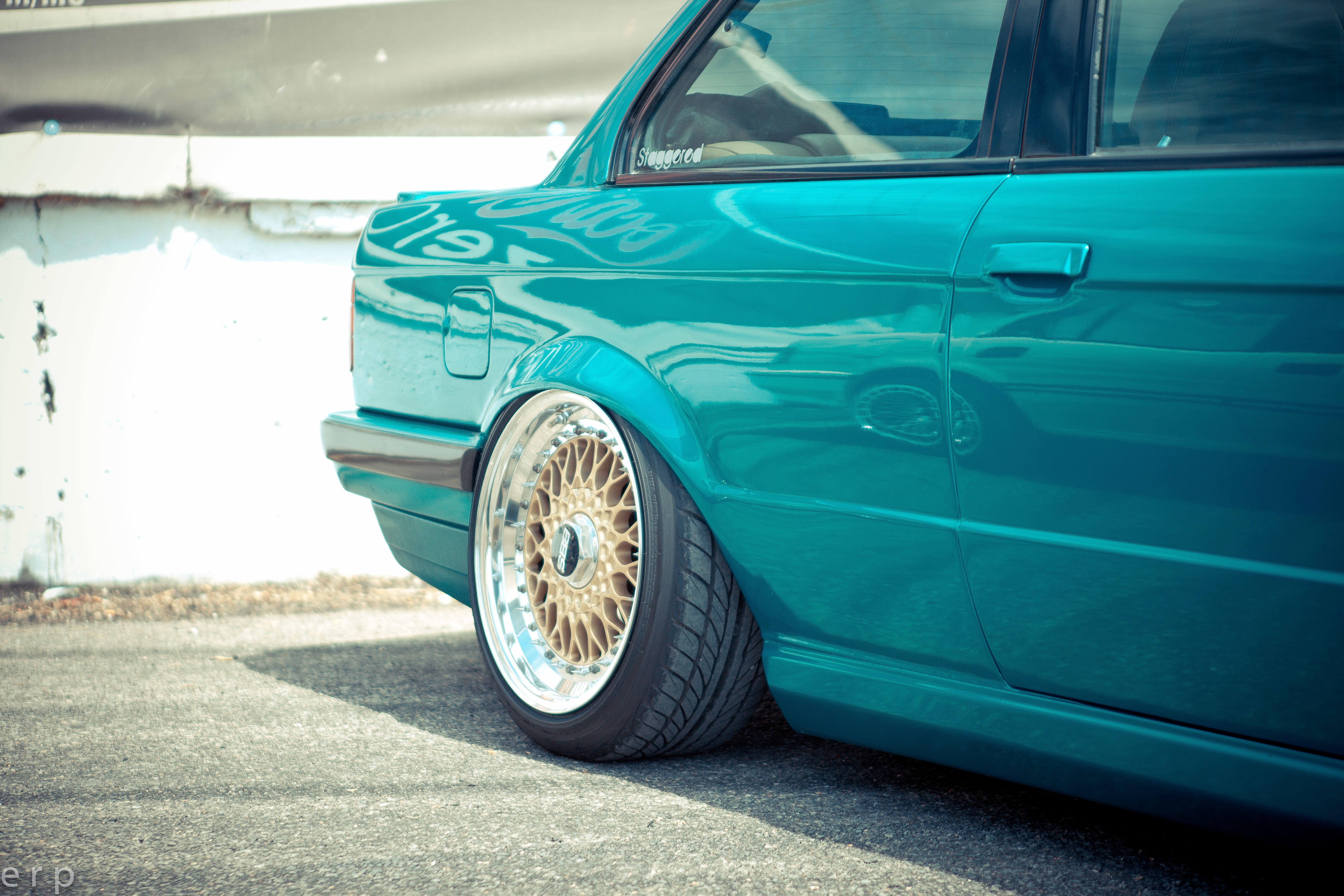 BMW M3 E30 with custom wheels HD Wallpaper