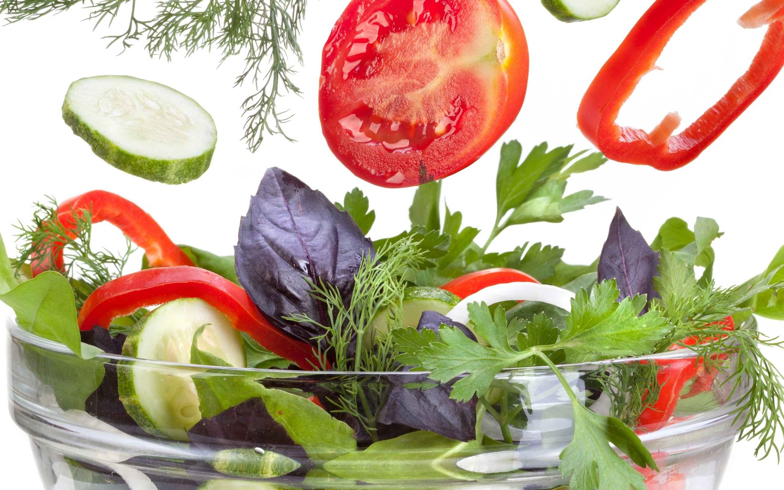 Fresh salad with tomatoes, cucumbers, dill, and bell pepper HD Wallpaper