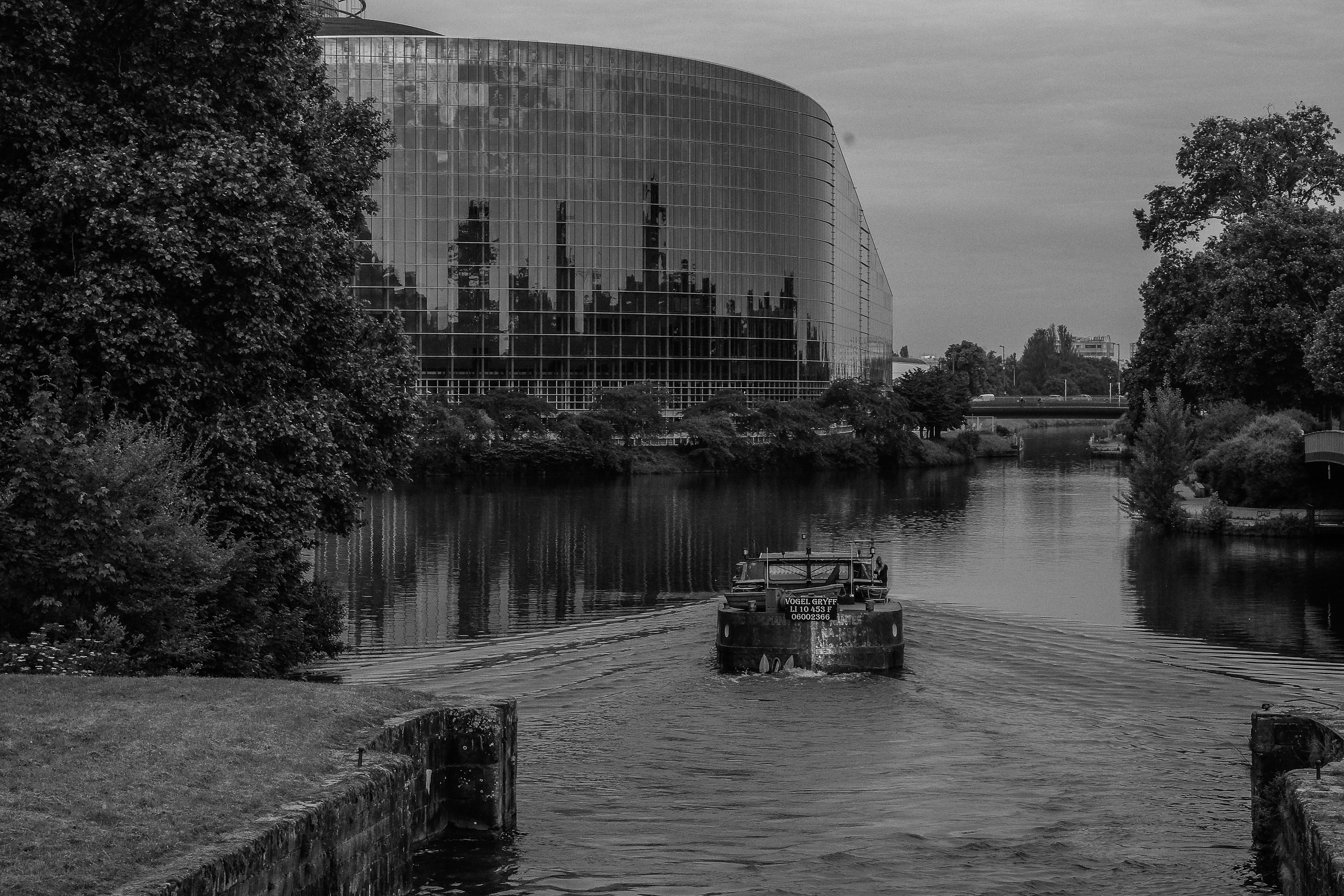 Strasbourg Parliament Building and Barge on River HD Wallpaper
