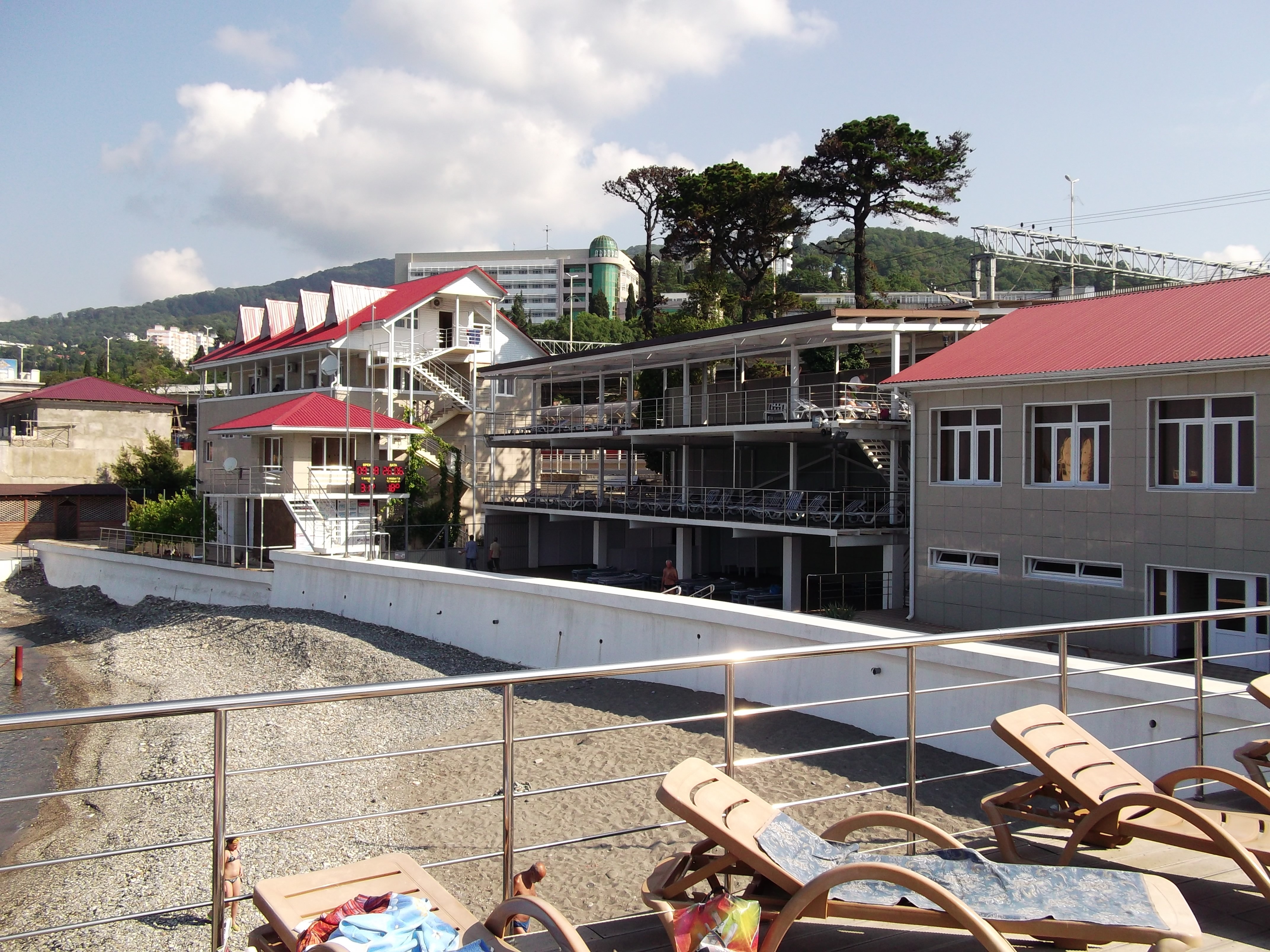 Beachfront buildings in Khosta, Sochi, Russia HD Wallpaper