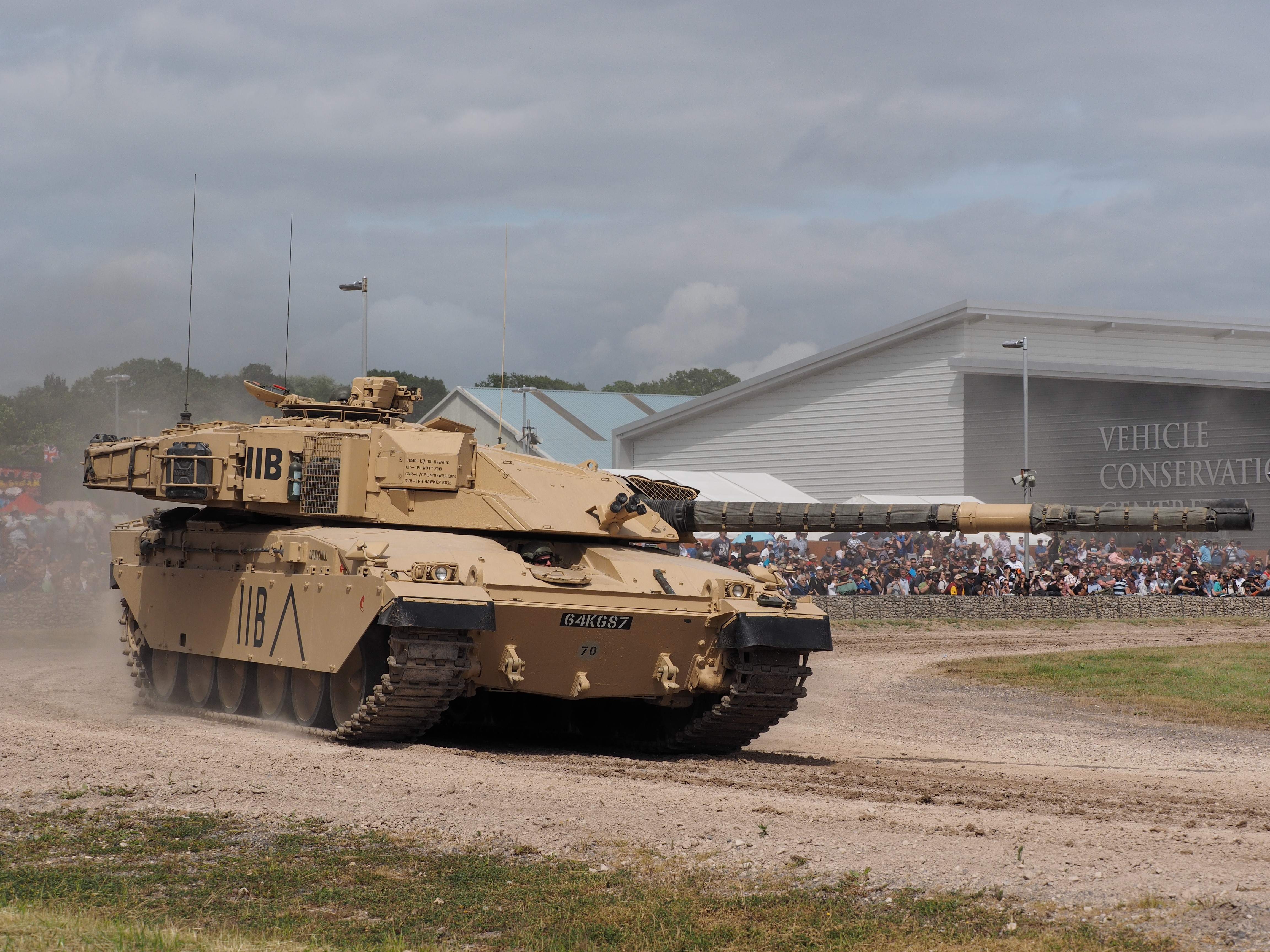 Challenger 2 Tank at Tankfest 2015 HD Wallpaper