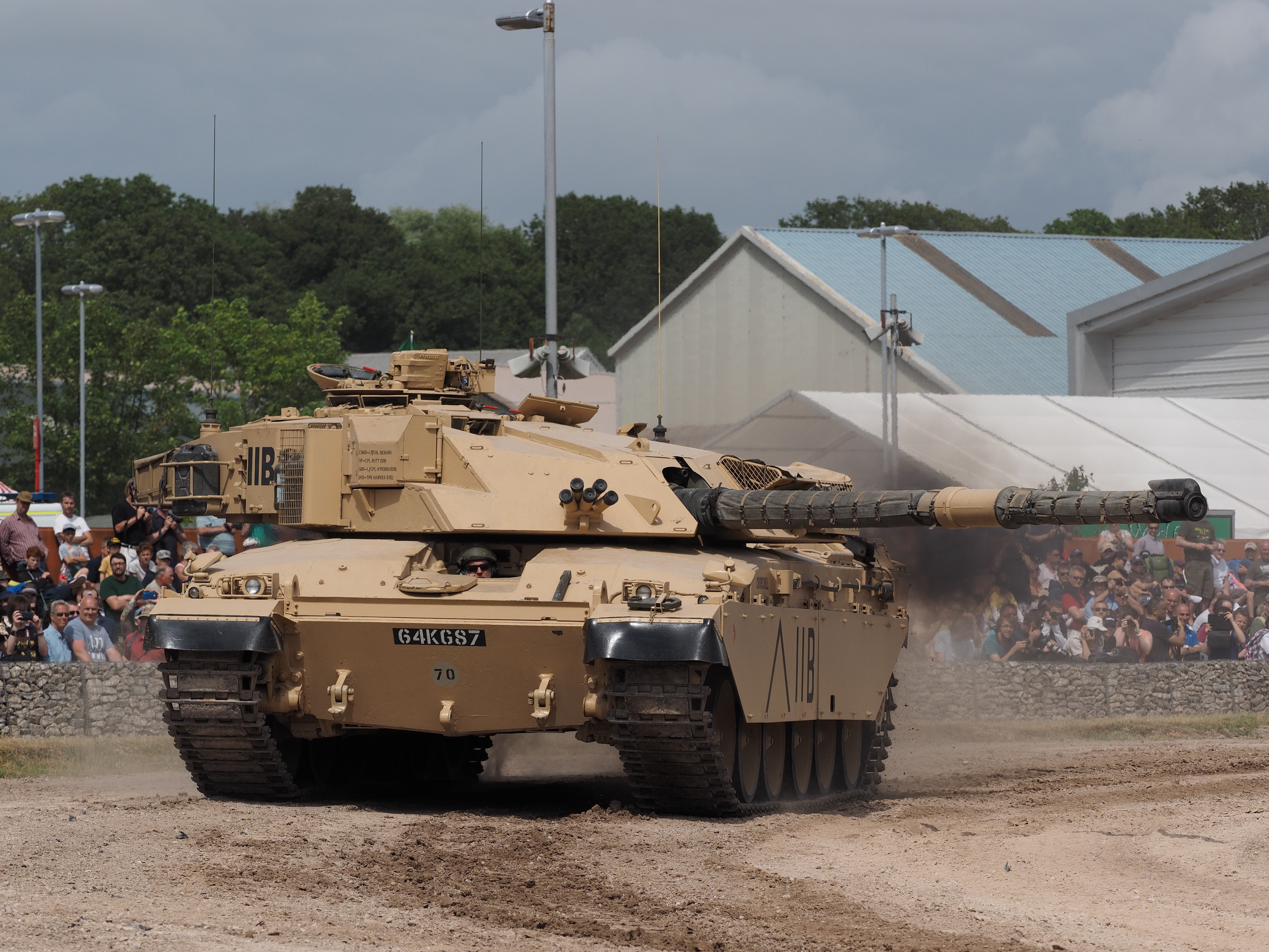 Challenger 1 Tank at Tankfest 2015 HD Wallpaper