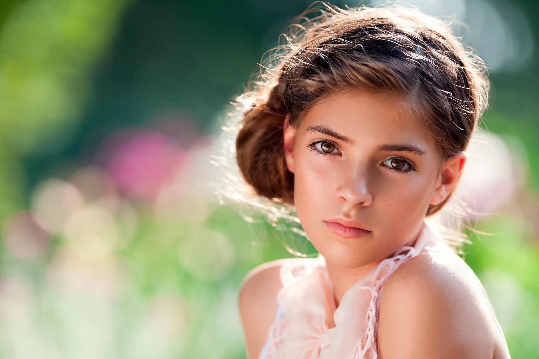Girl with braided hair in sunlight HD Wallpaper