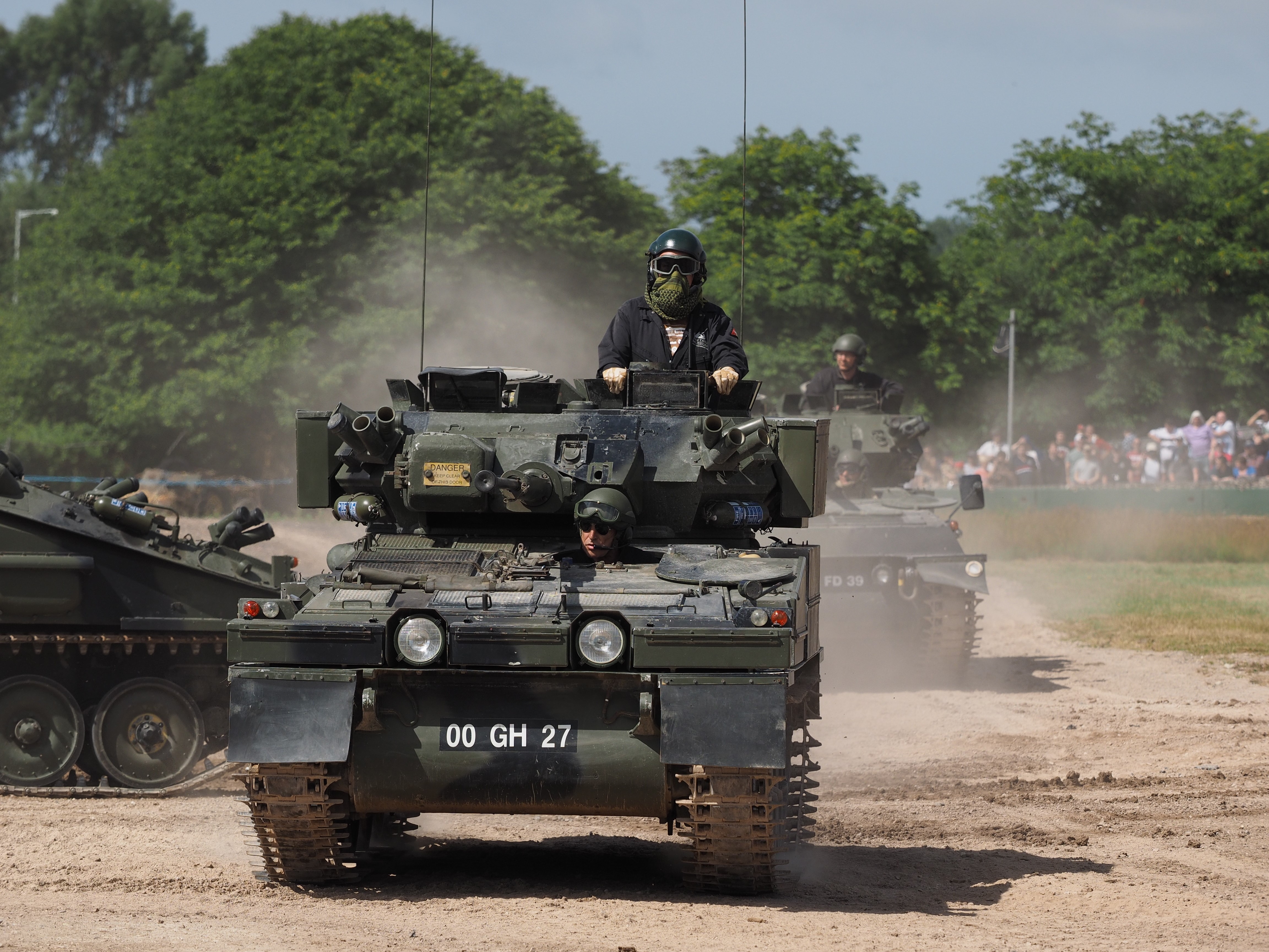 Scimitar 1 Tanks at Tankfest 2015 HD Wallpaper