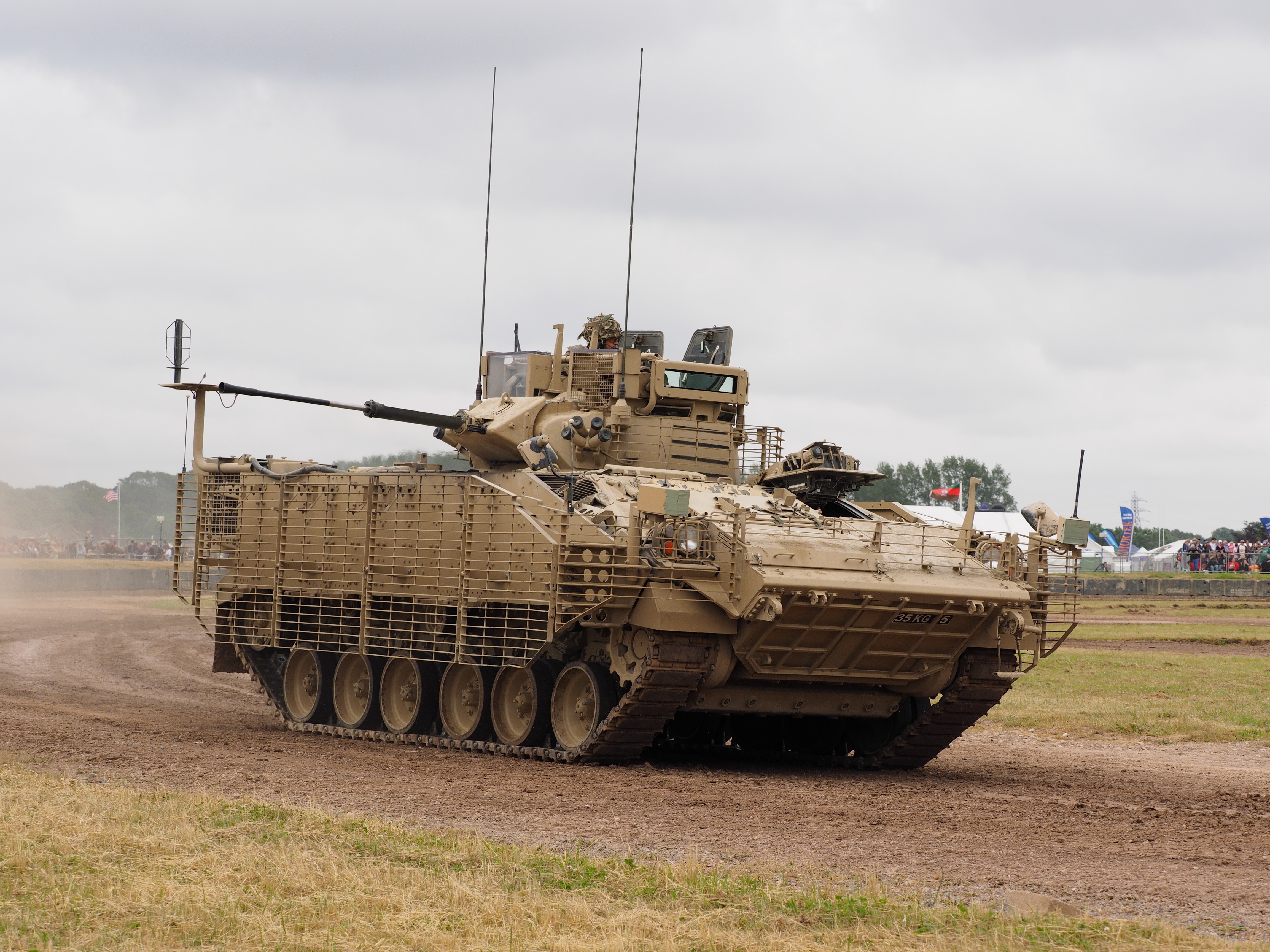 Warrior IFV at Tankfest 2015 HD Wallpaper
