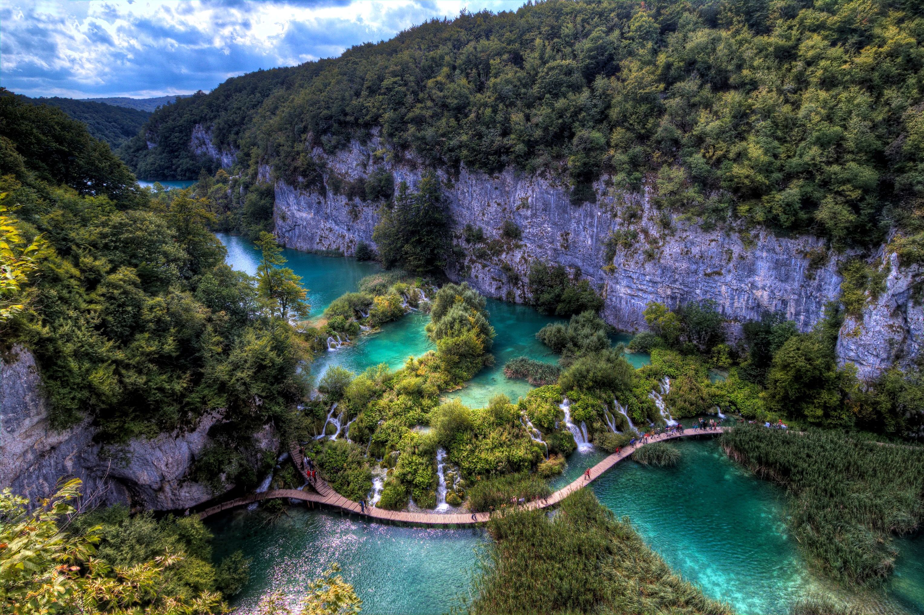 Plitvice Lakes National Park, Croatia HD Wallpaper