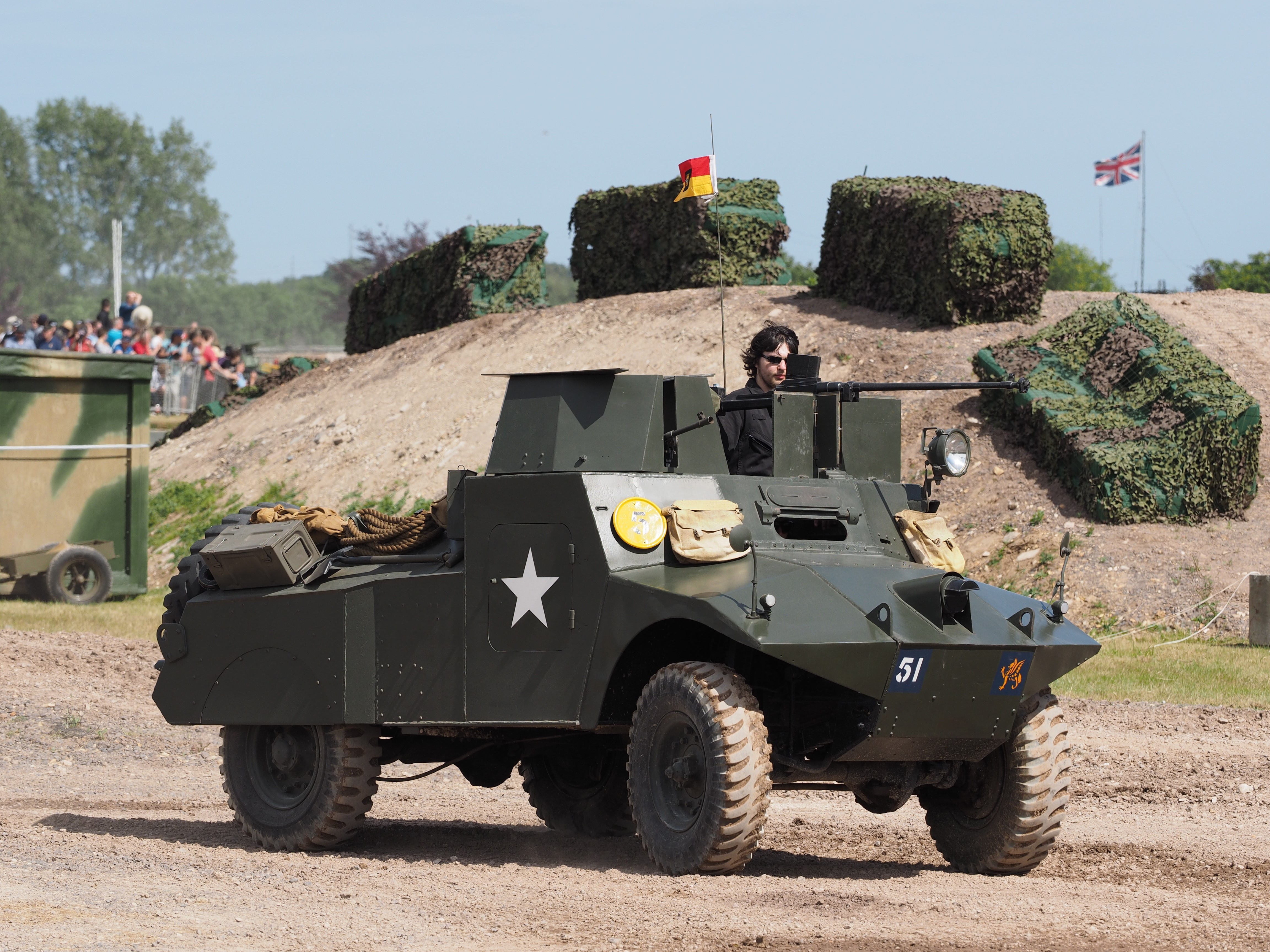 Morris Mk II Light Reconnaissance Vehicle at Tankfest 2015 HD Wallpaper