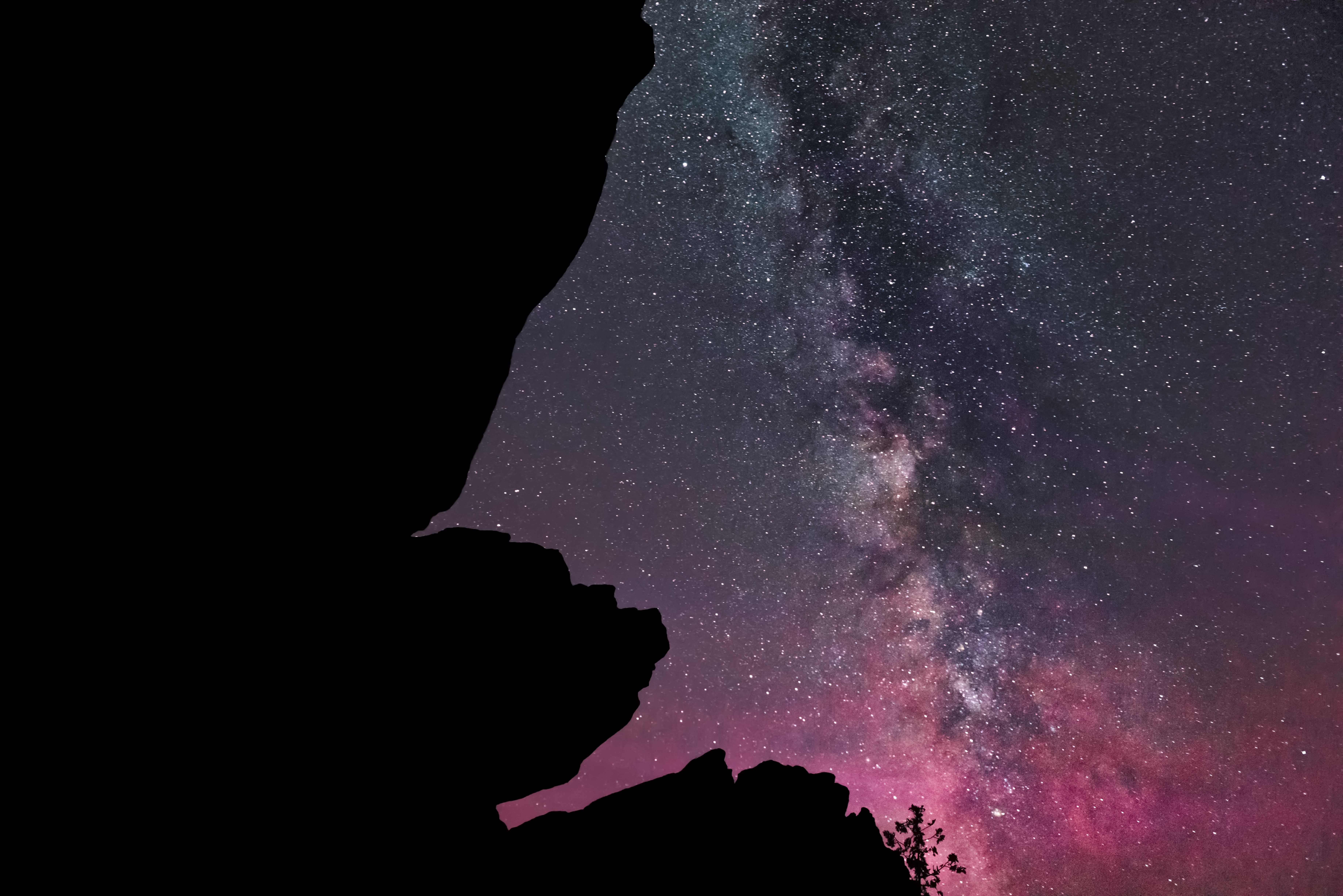 Milky Way and Stars over Silhouette HD Wallpaper