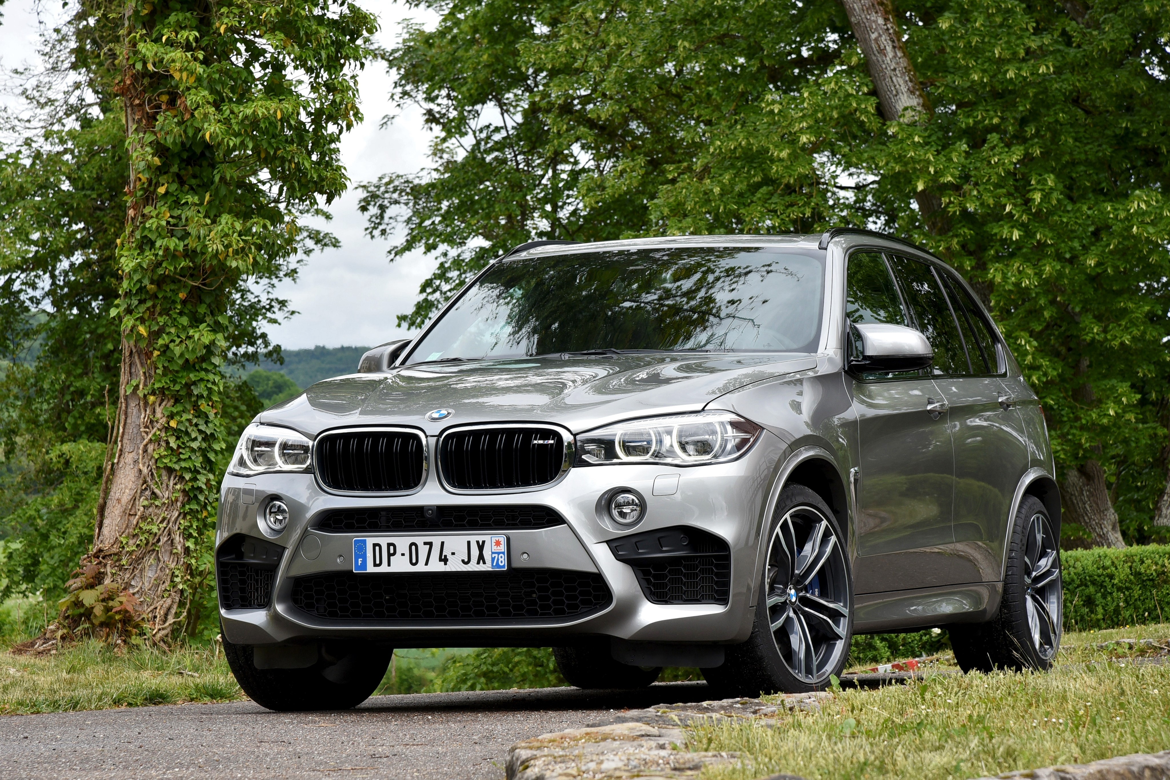 2015 BMW X5 M F15 Front View HD Wallpaper