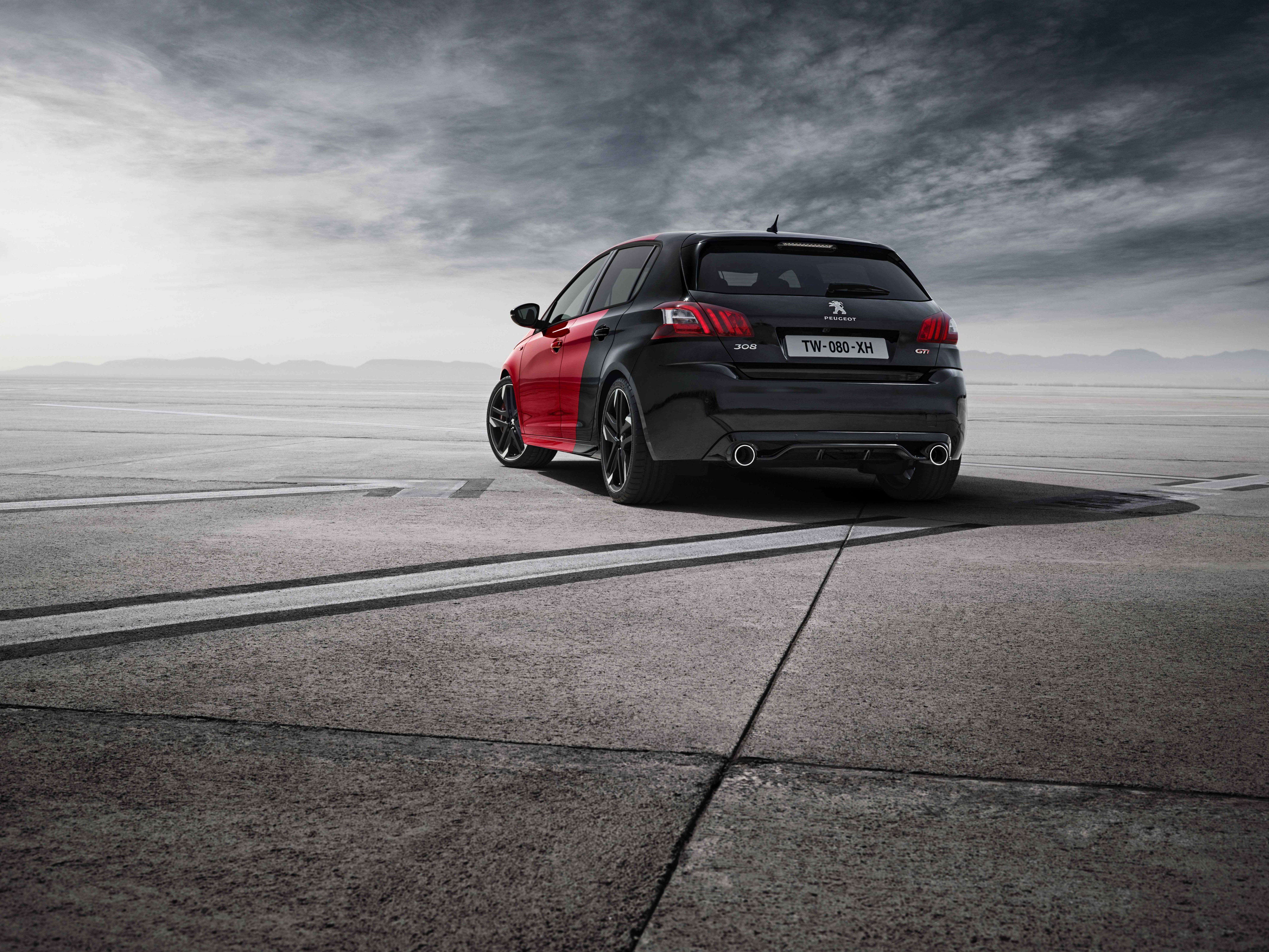 2015 Peugeot 308 GTi from behind HD Wallpaper