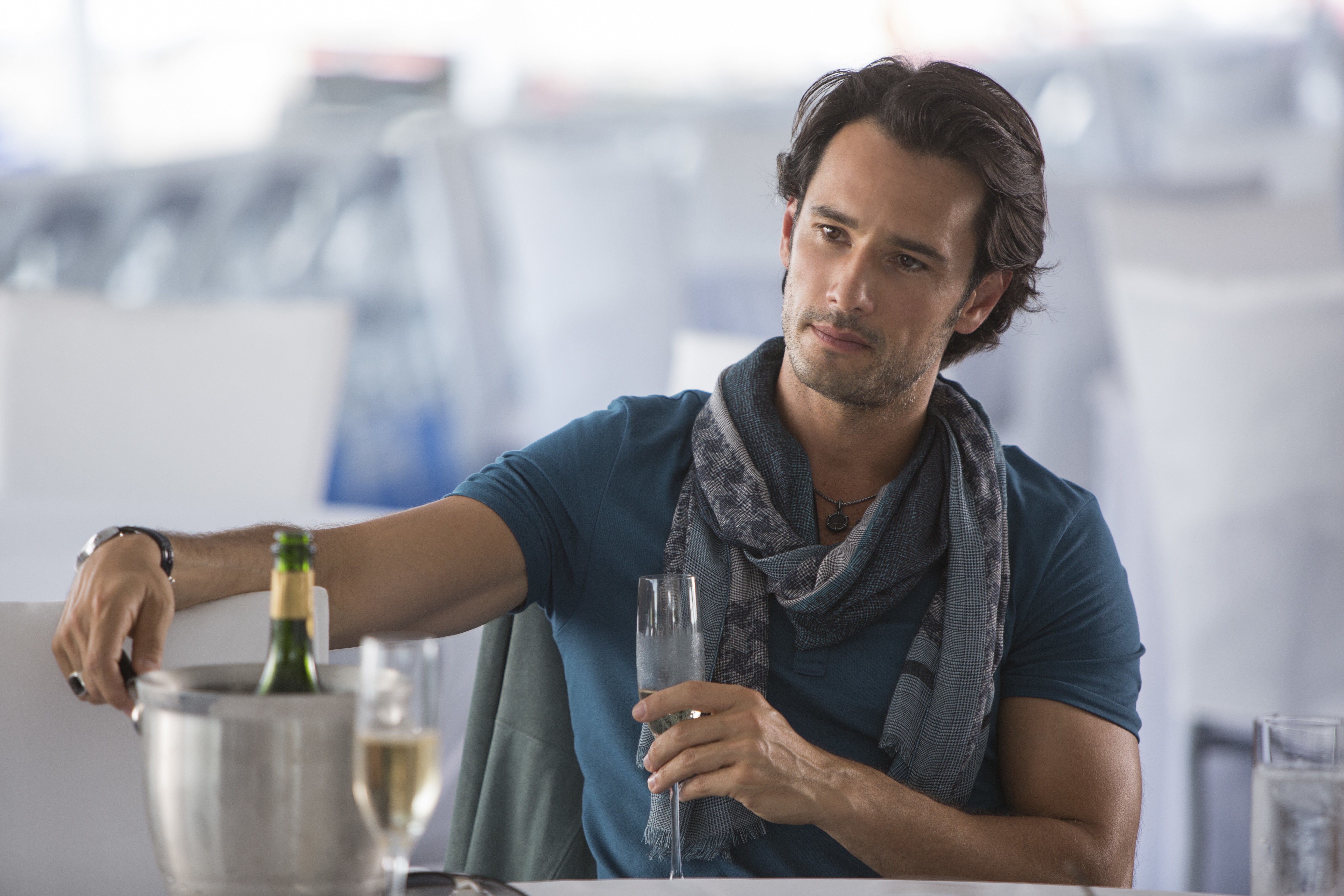 Rodrigo Santoro with Champagne HD Wallpaper