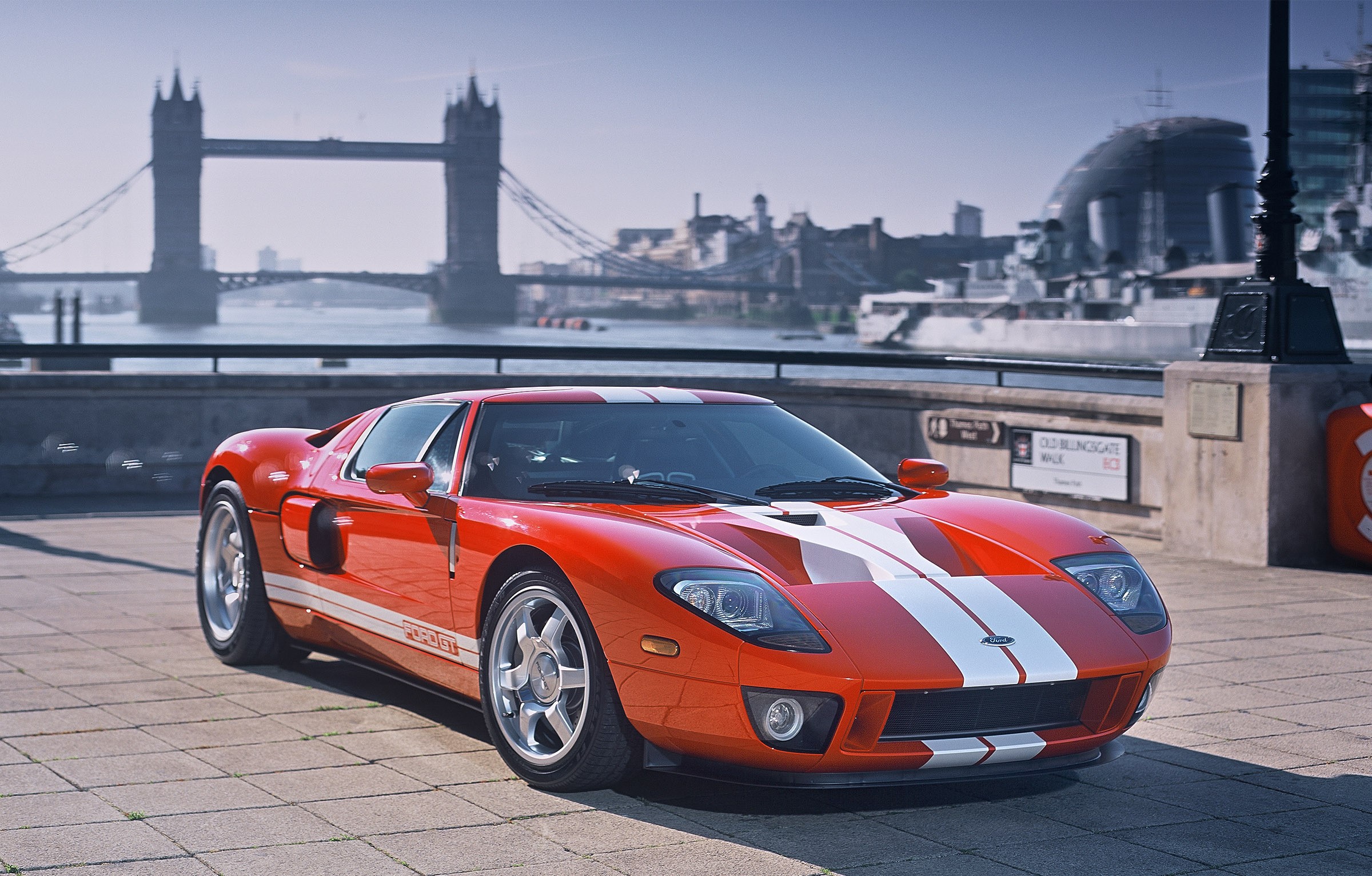 Red Ford GT parked in London near Tower Bridge HD Wallpaper