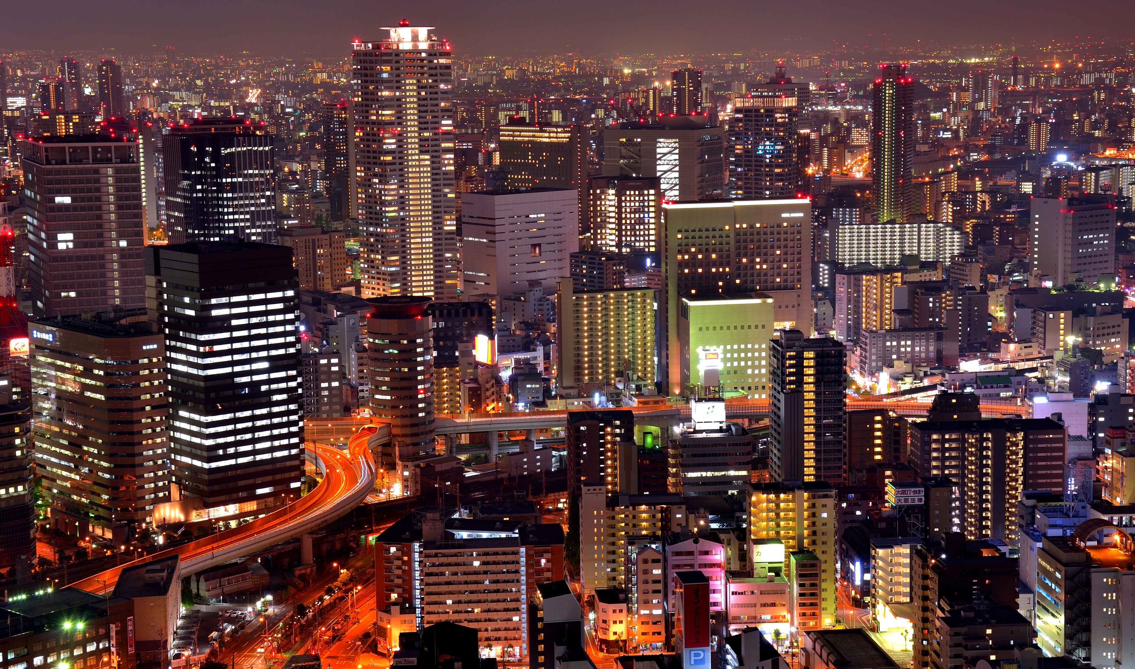 4K Night view of Osaka skyscrapers, Japan HD Wallpaper