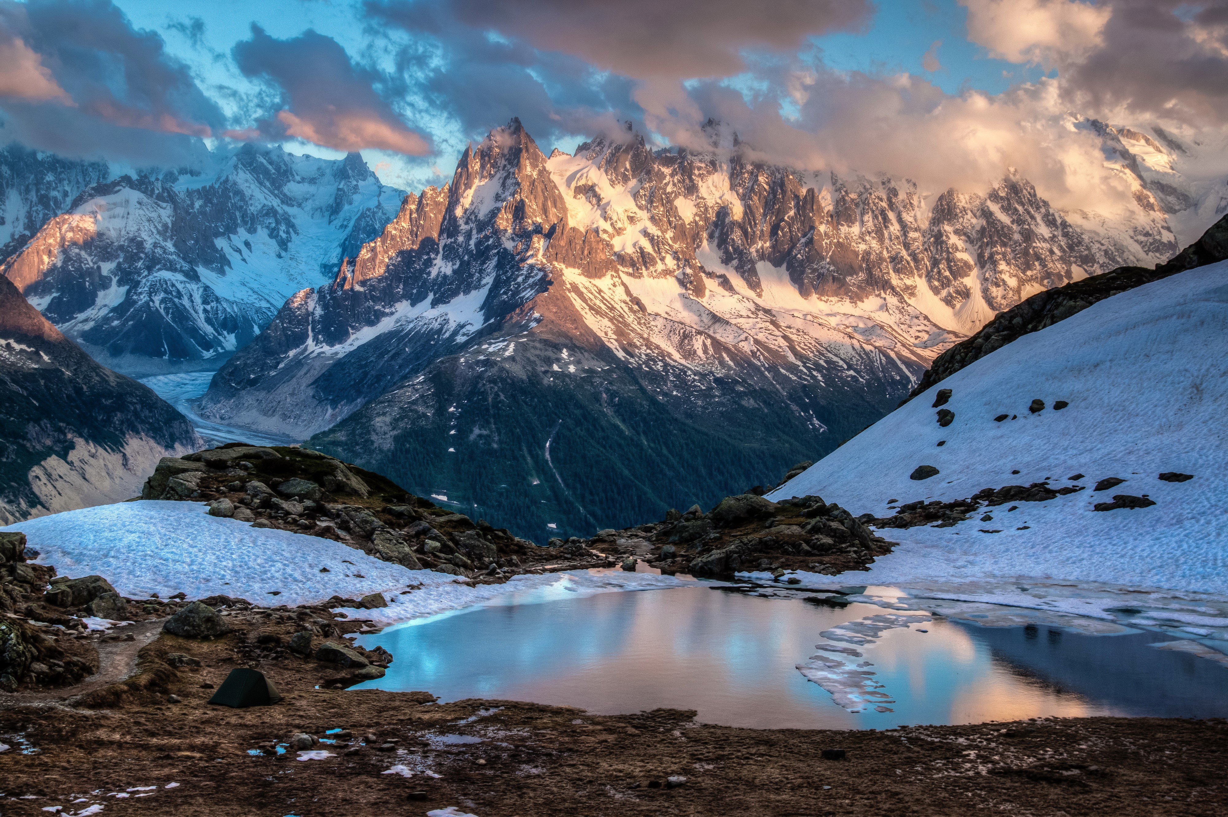 4K Chamonix Mountains Lake Scenery France HD Wallpaper