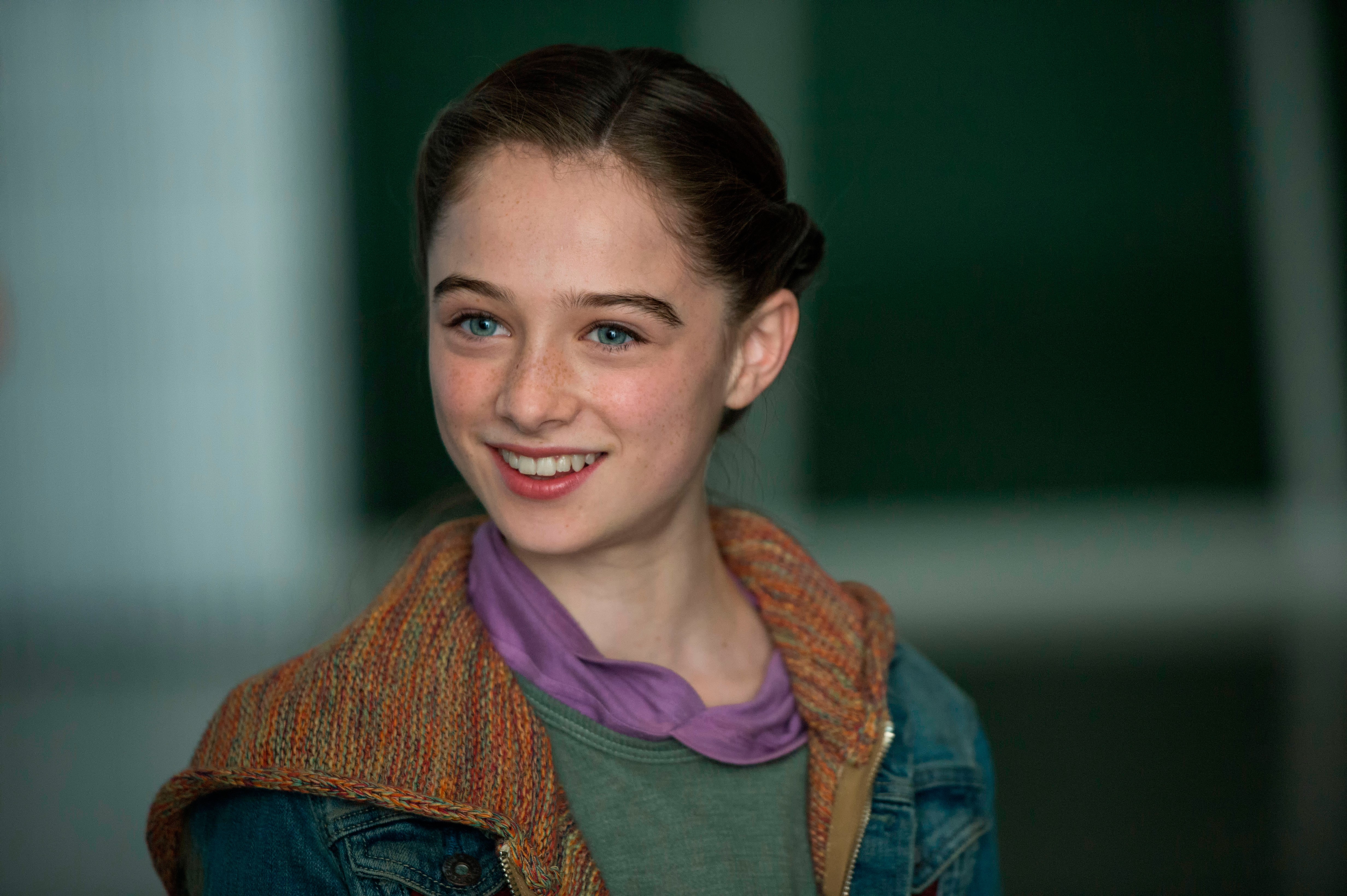 Raffey Cassidy Smiling in Casual Outfit 4K HD Wallpaper