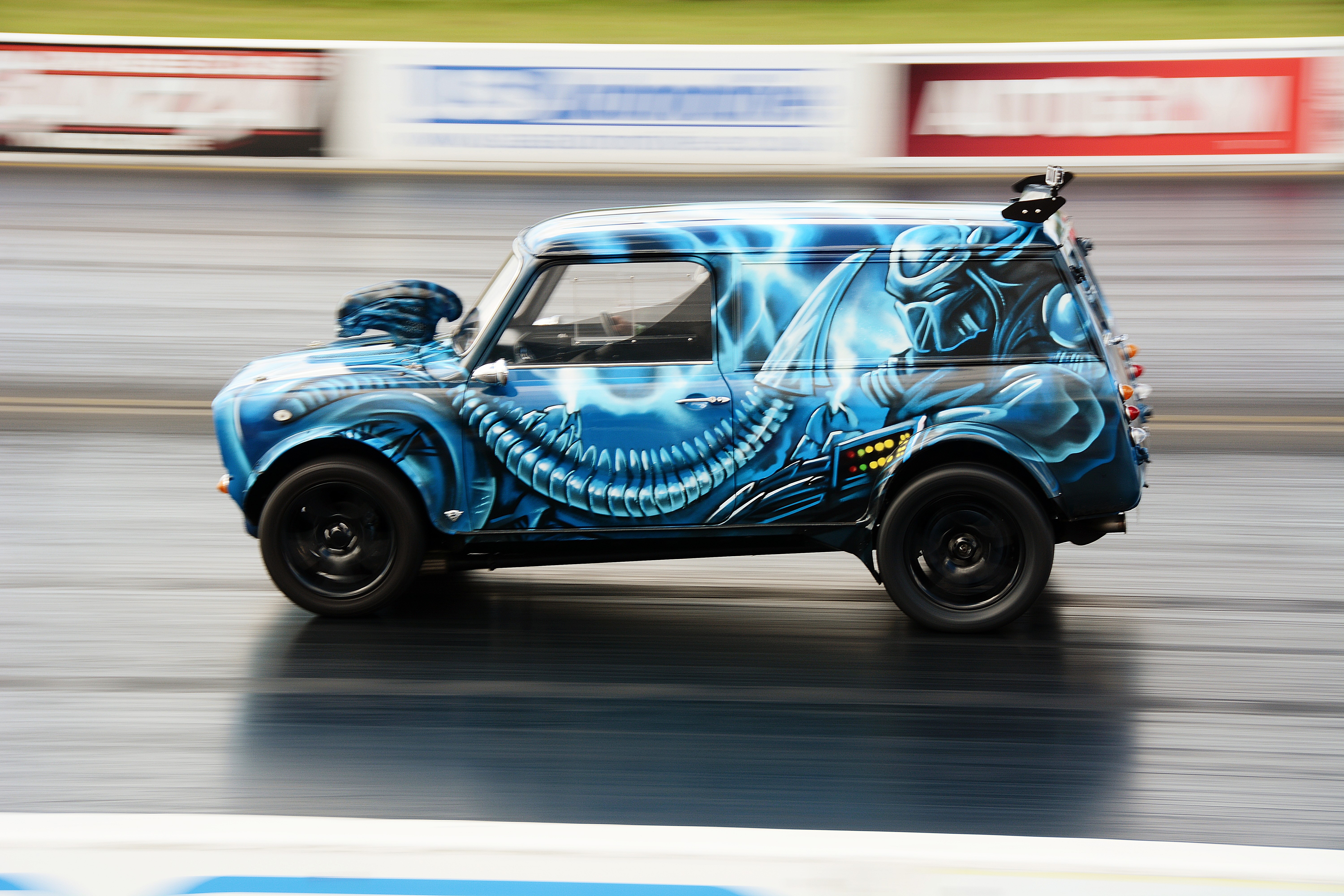 Custom Mini Van Drag Racing HD Wallpaper