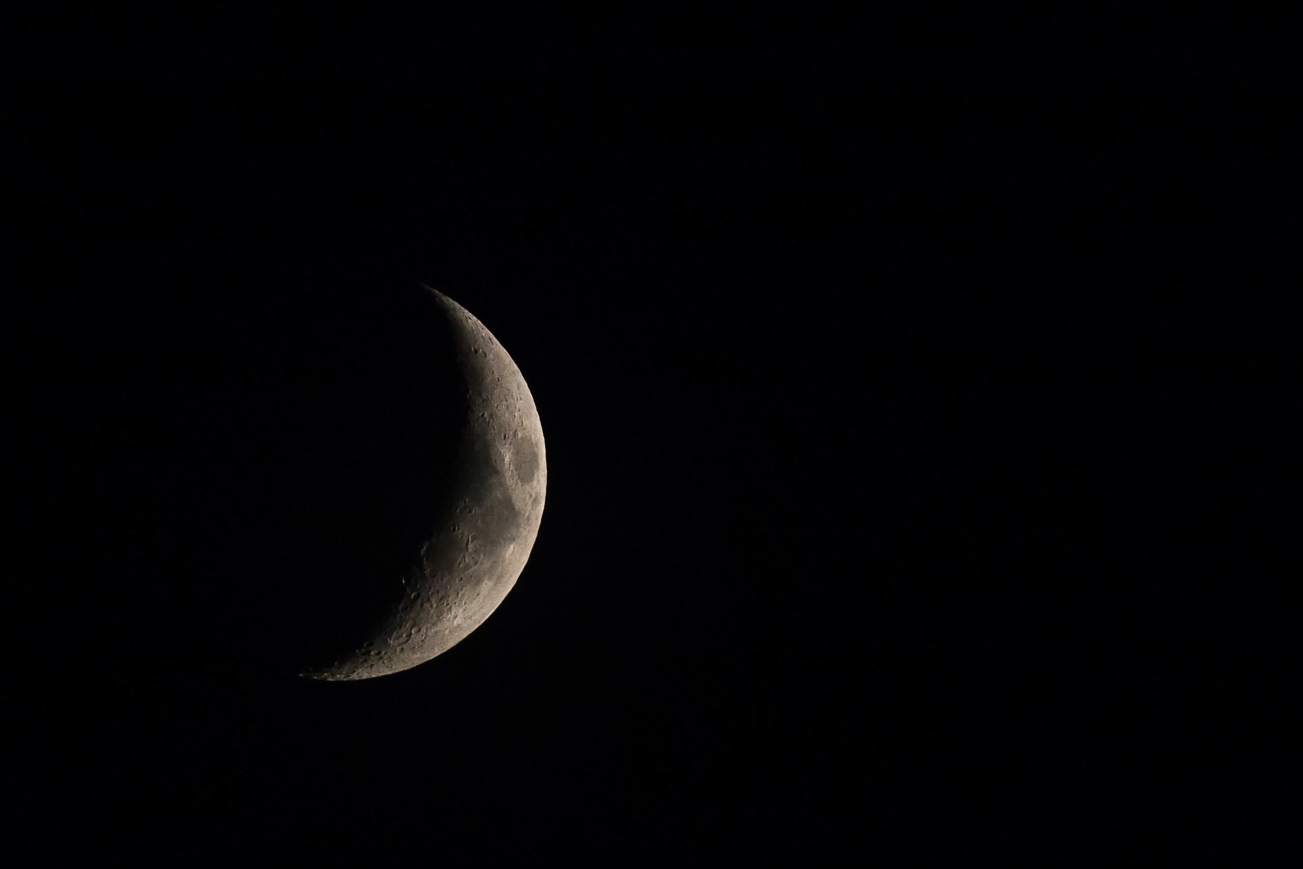 Crescent Moon in Dark Sky HD Wallpaper
