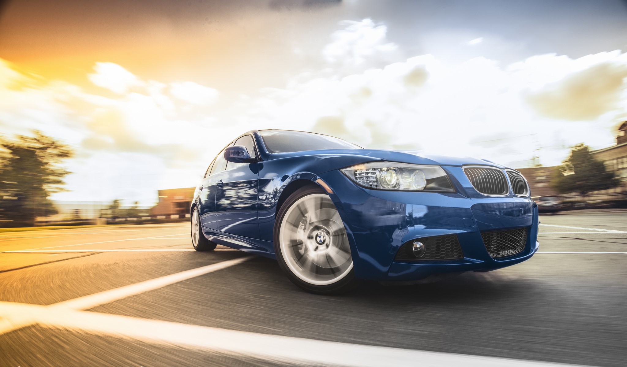 Blue BMW 335i M Sport E90 in motion HD Wallpaper