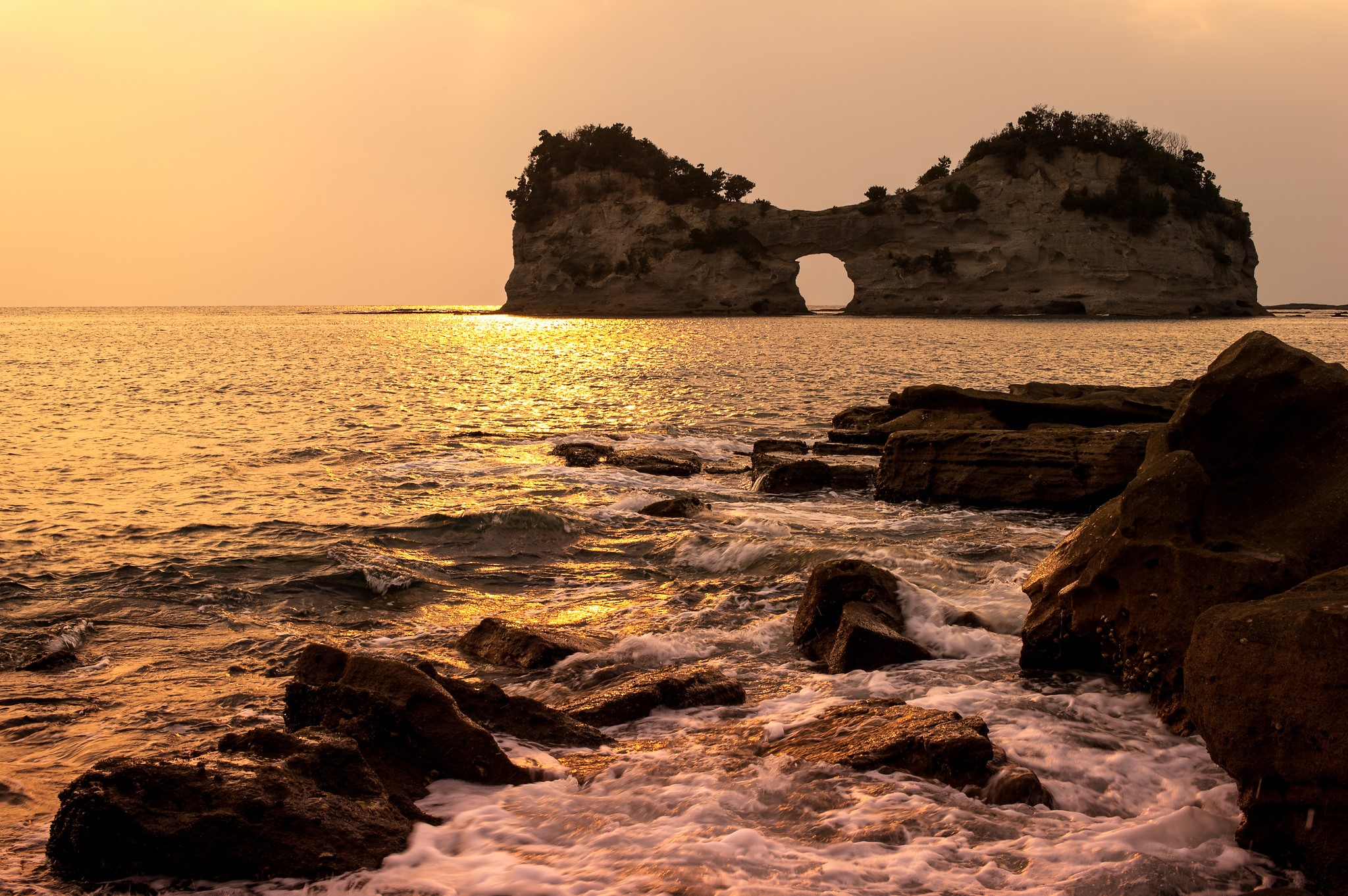 Engetsu Island with Hole in Rock at Sunset, Wakayama Prefecture, Japan HD Wallpaper