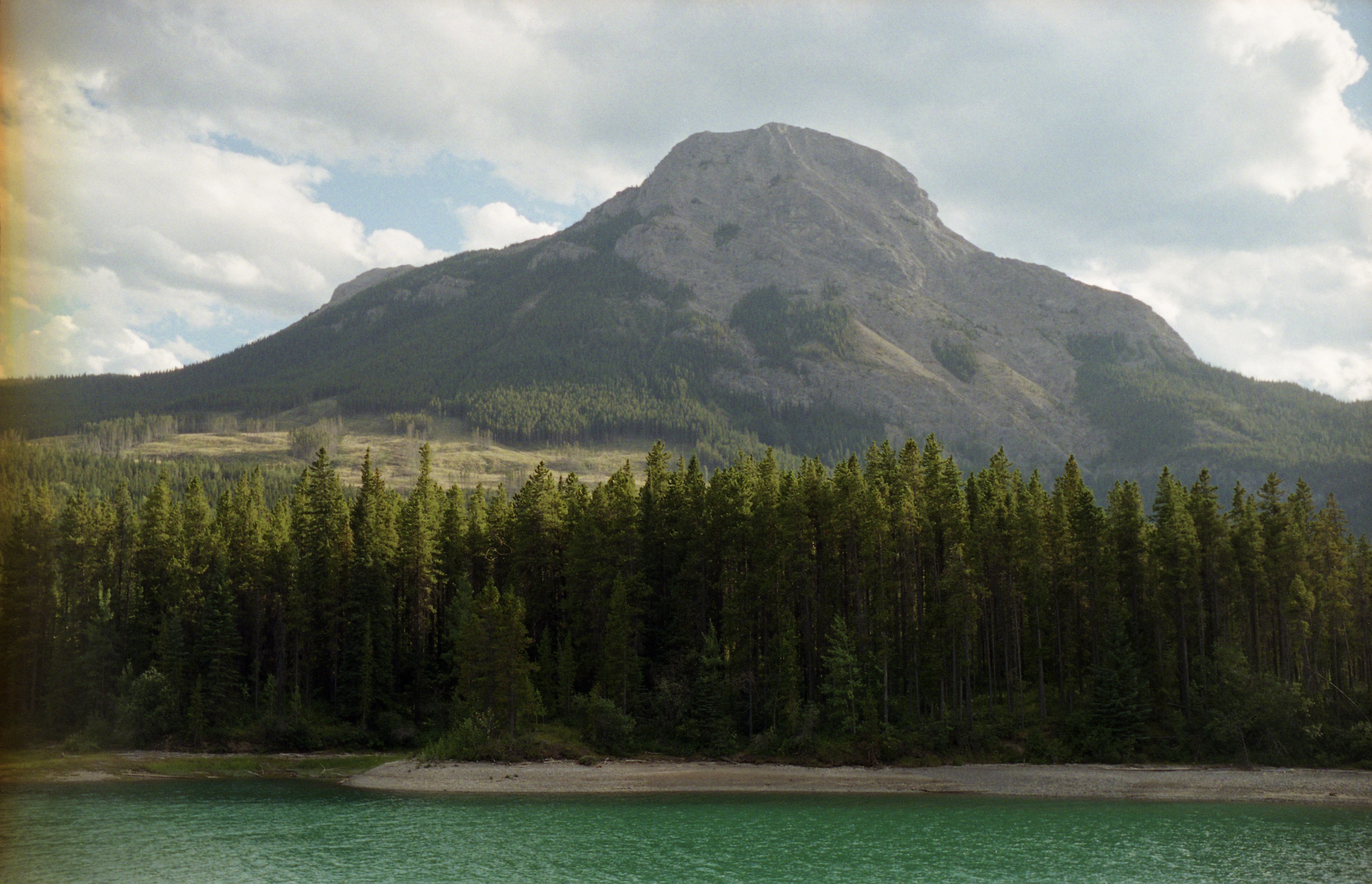 Mountain and Forest overlooking a Lake HD Wallpaper