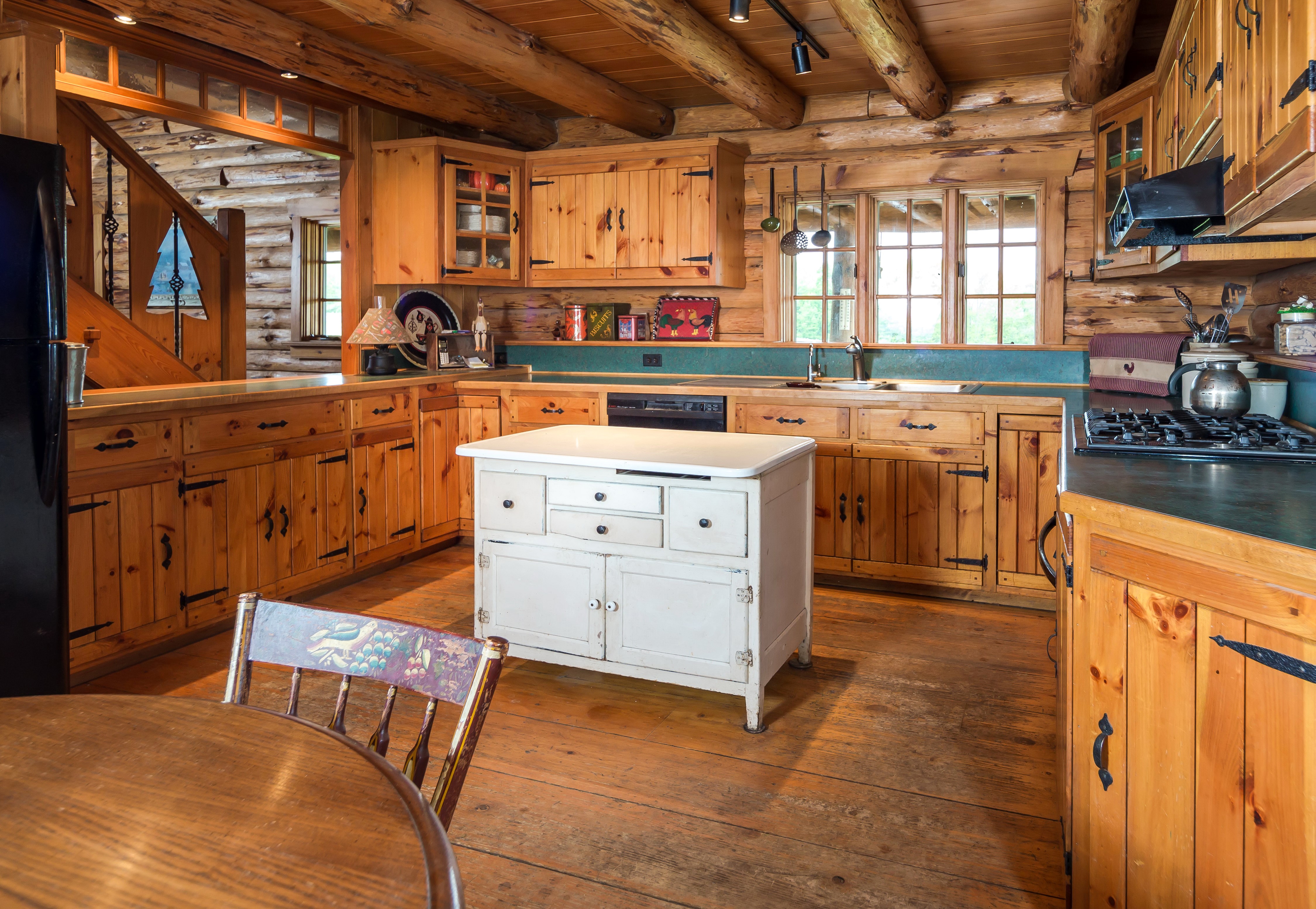 Log Cabin Kitchen Interior Design HD Wallpaper