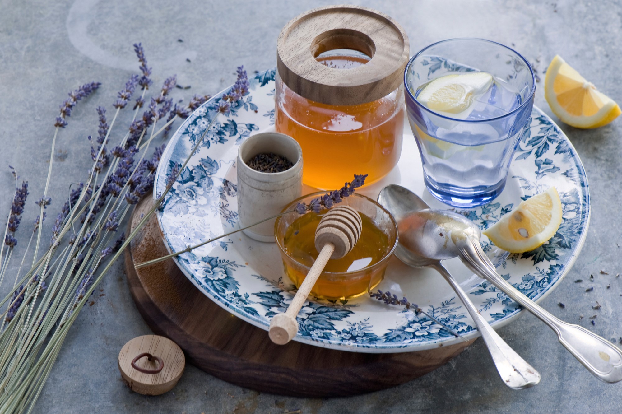 Honey, Lavender, and Lemon Drink on a Plate HD Wallpaper