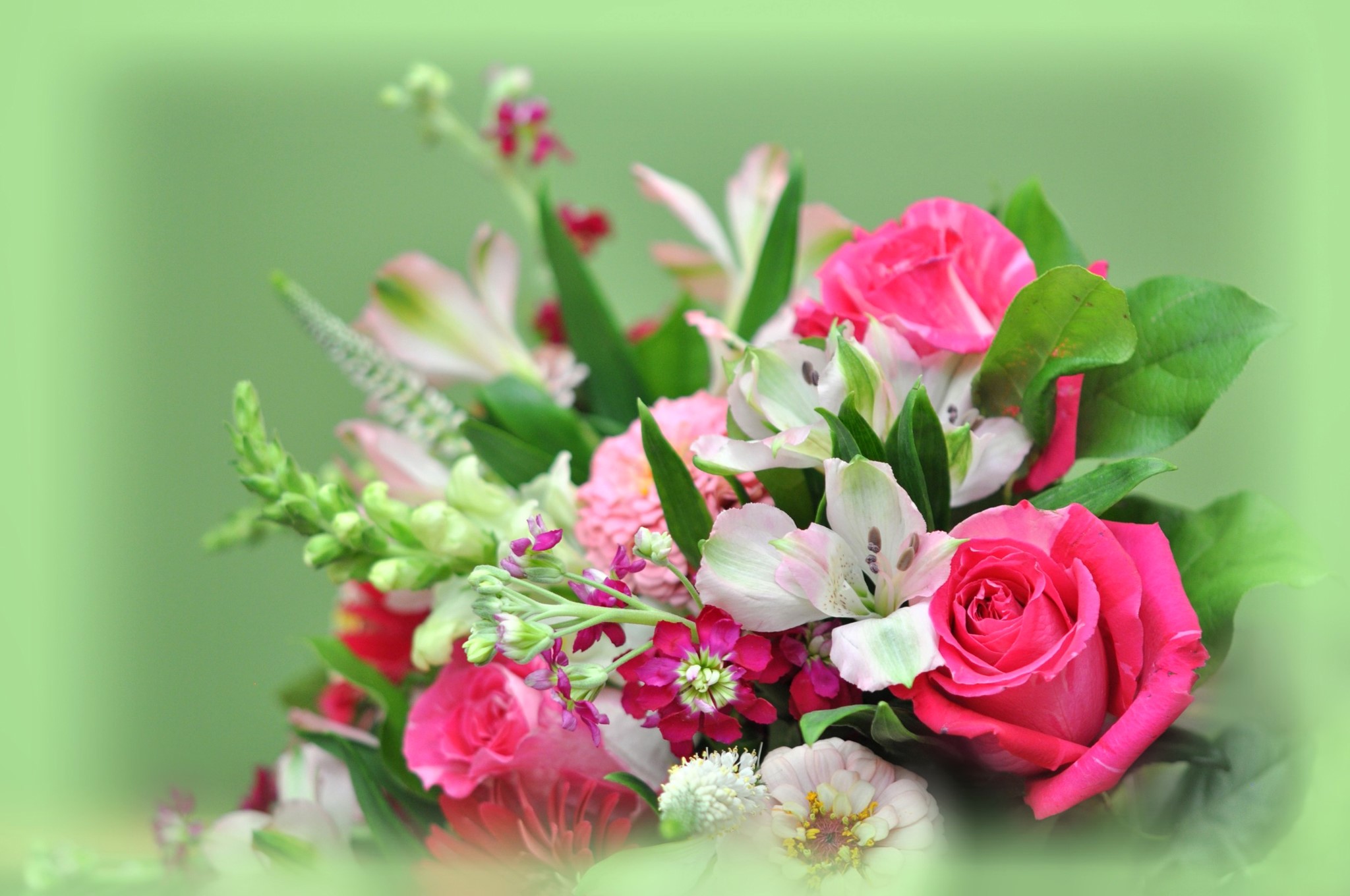 Pink roses and alstroemeria bouquet HD Wallpaper