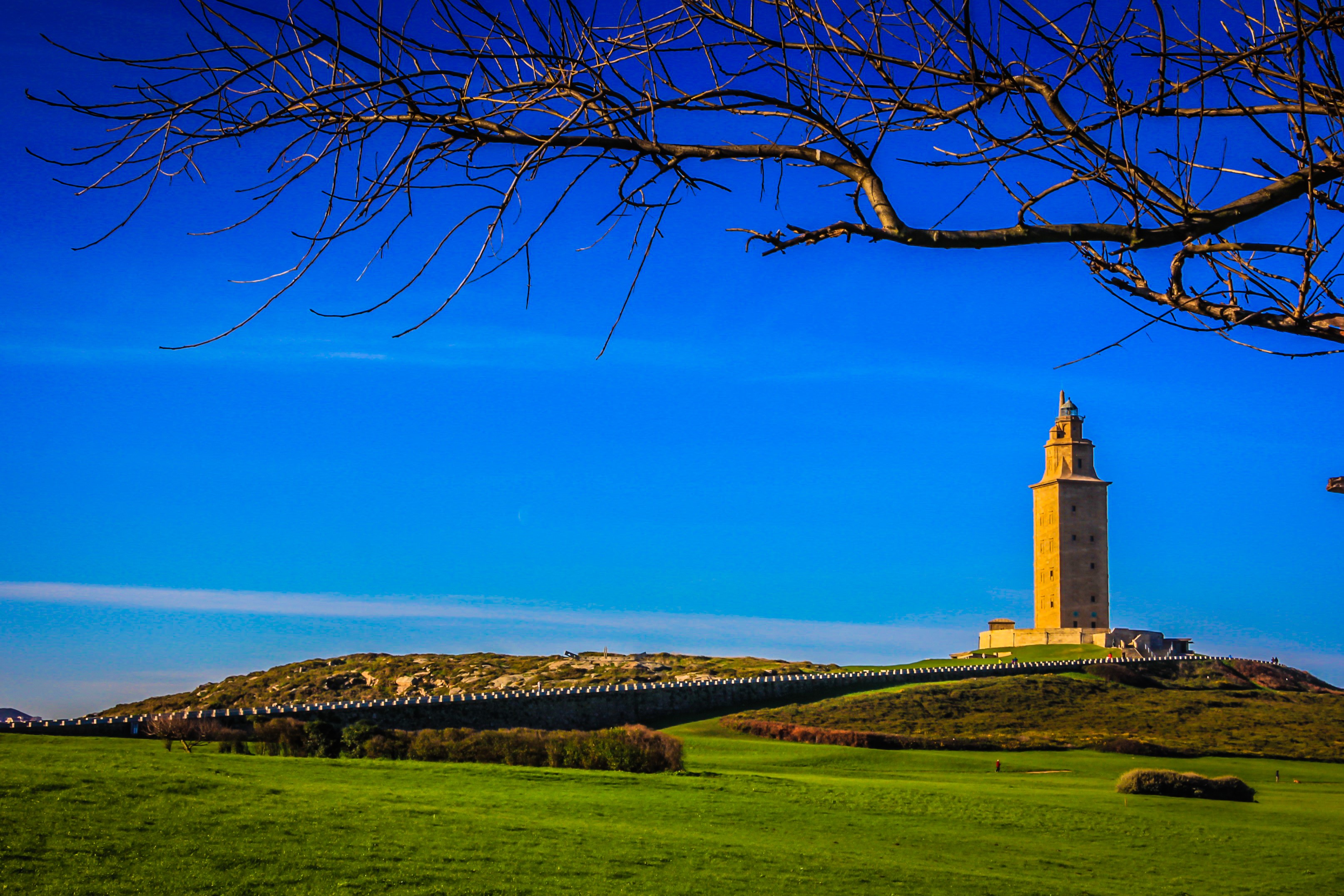 Tower of Hercules lighthouse in Spain HD Wallpaper