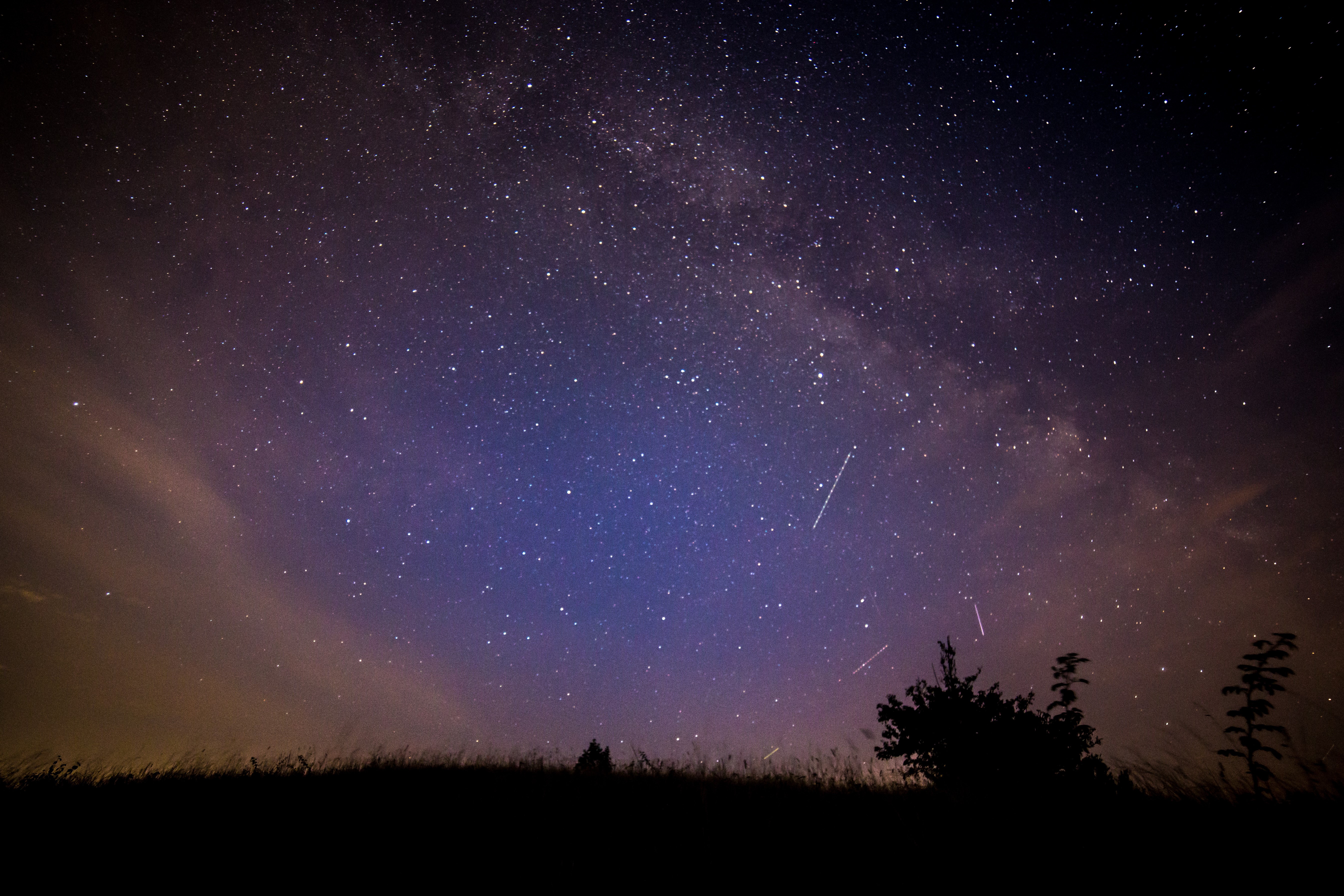 Milky Way and Stars at Night HD Wallpaper