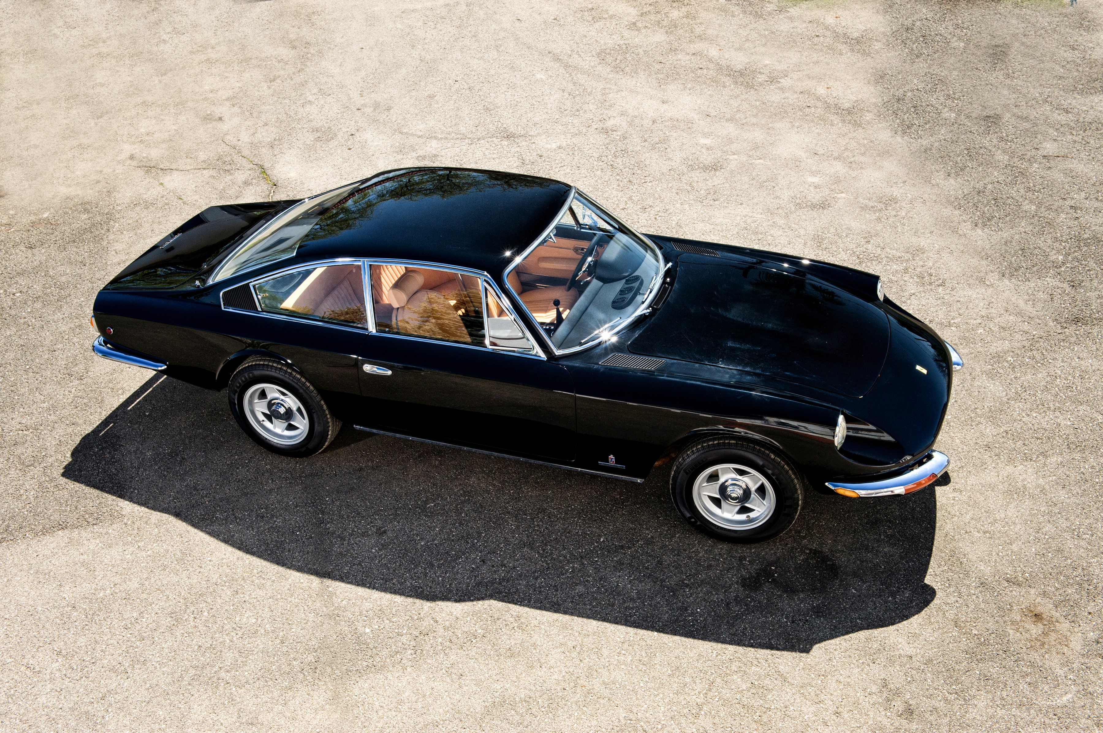 Black 1970 Ferrari 365 GT US-spec by Pininfarina HD Wallpaper