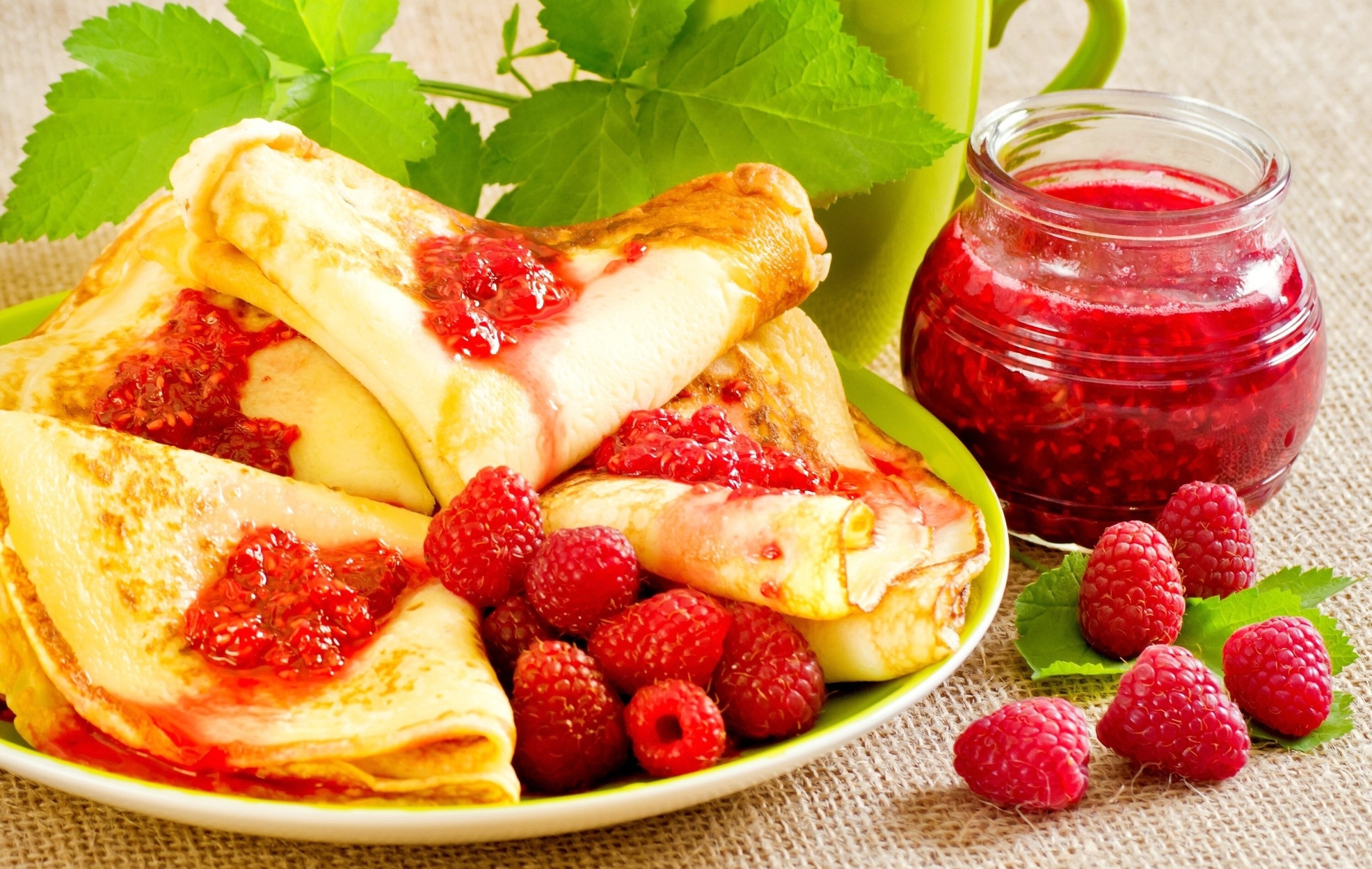 Pancakes with Raspberry Jam and Fresh Raspberries HD Wallpaper