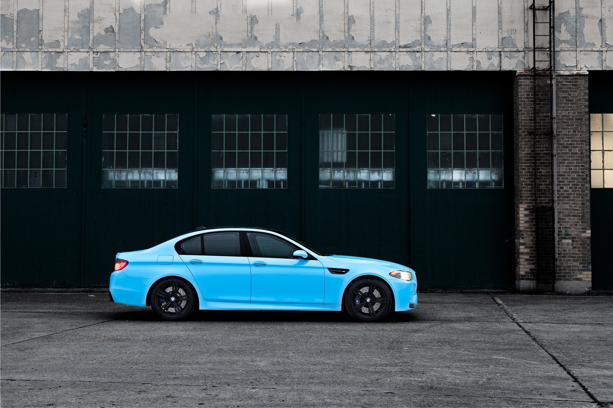 Light Blue BMW M5 F10 with Black Wheels HD Wallpaper