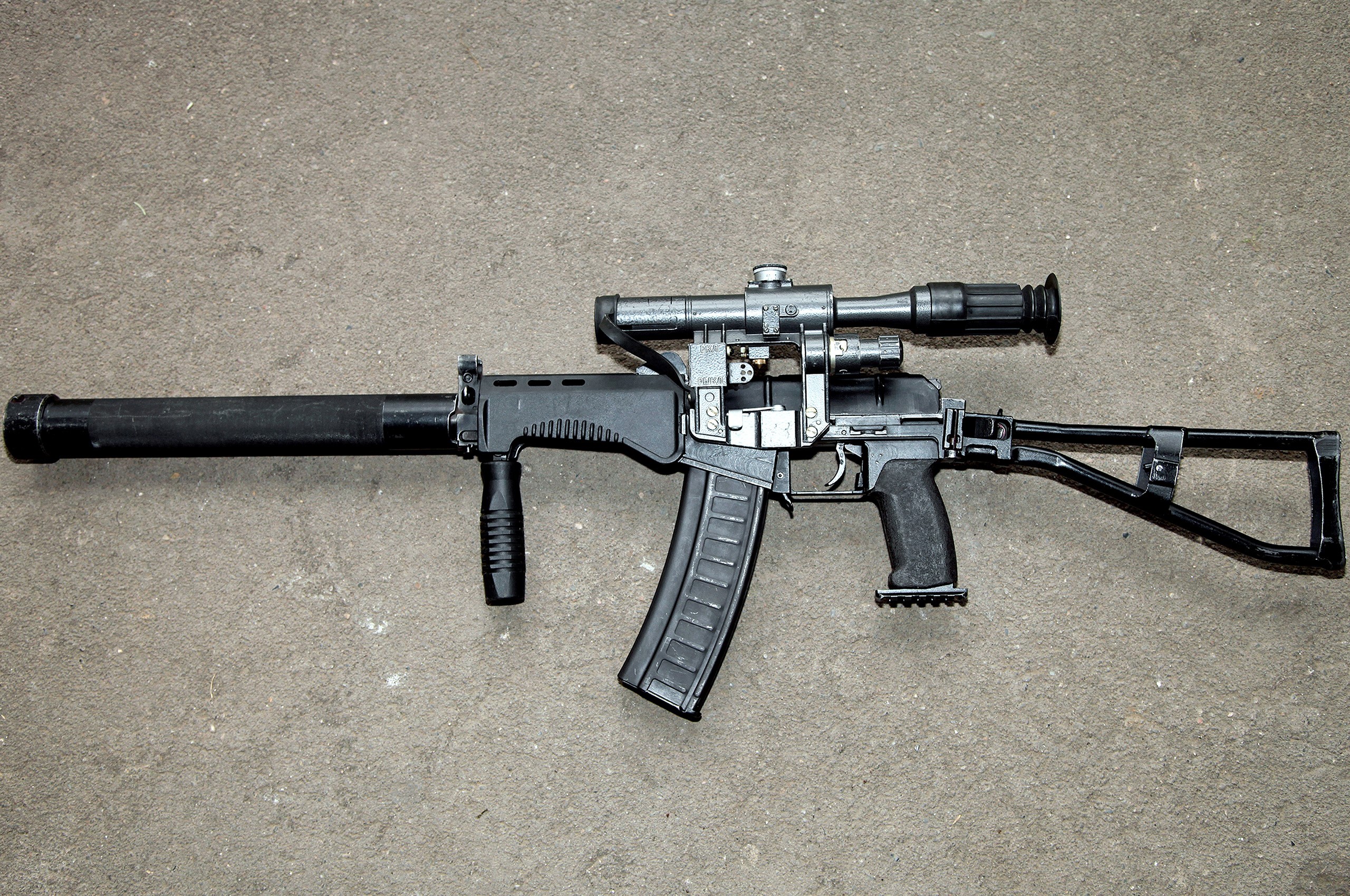 SR-3 Vikhr assault rifle with telescopic sight HD Wallpaper