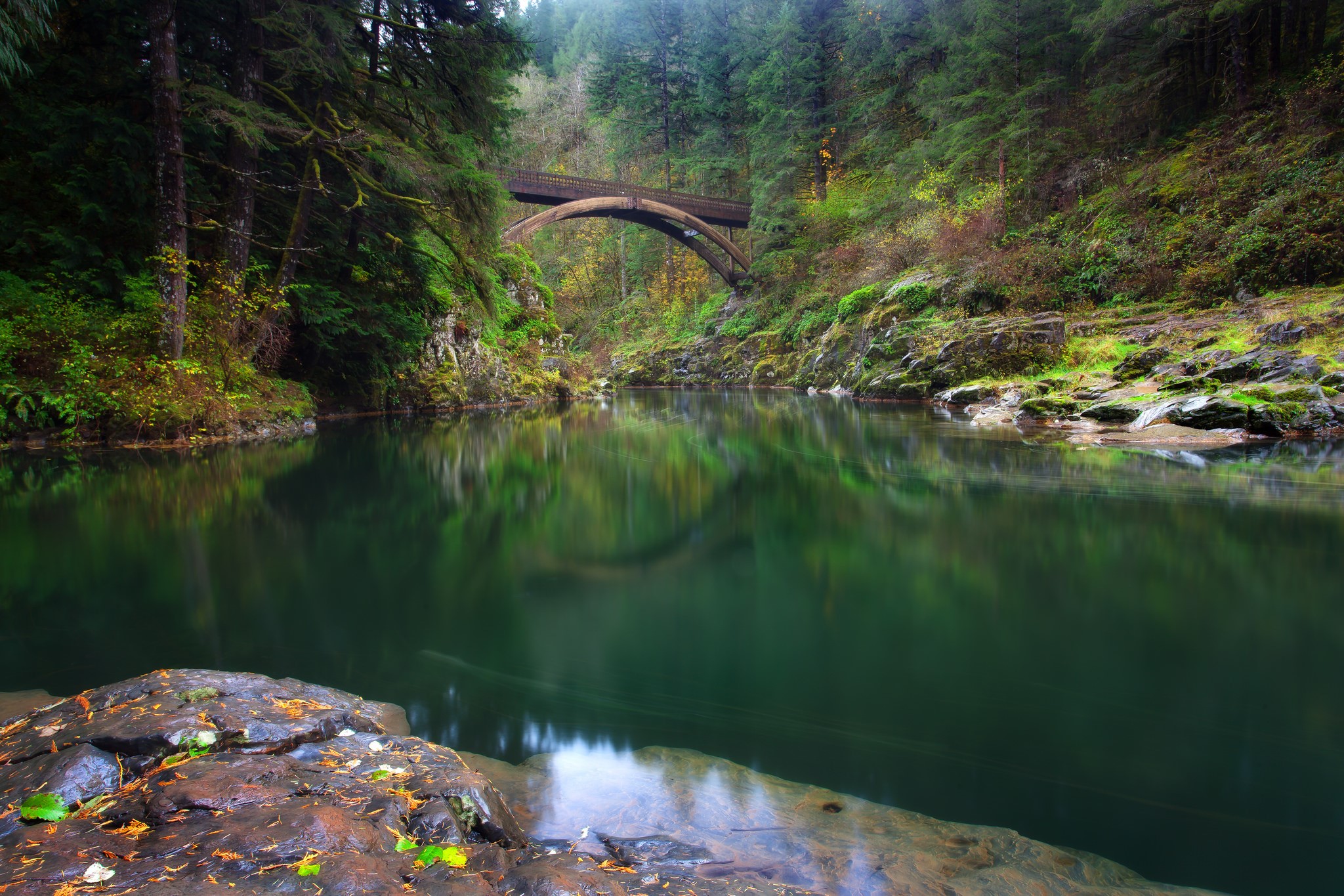 Moulton Falls Regional Park, Yacolt, Washington HD Wallpaper