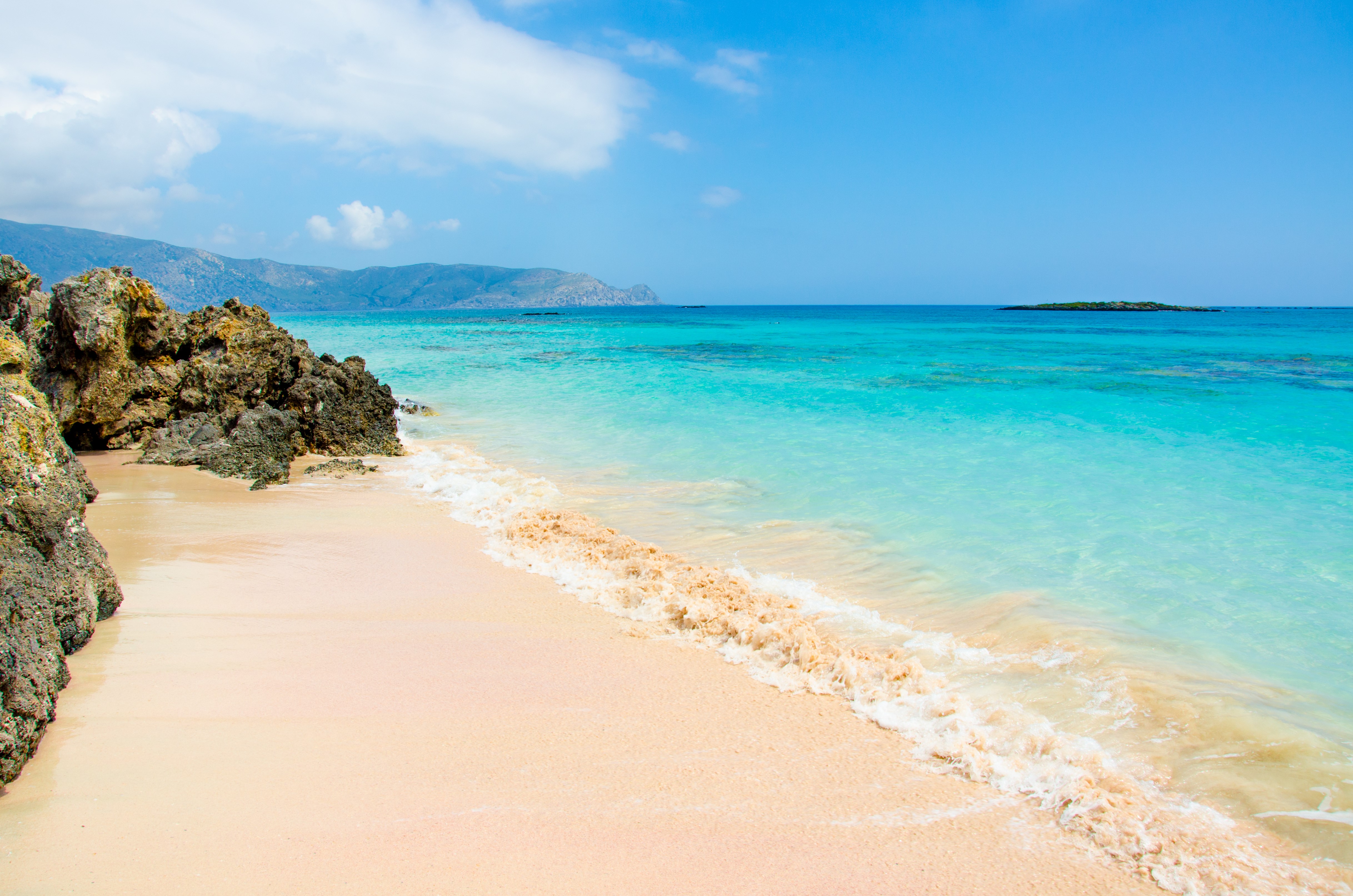 4K Sea Coast Beach HD Wallpaper