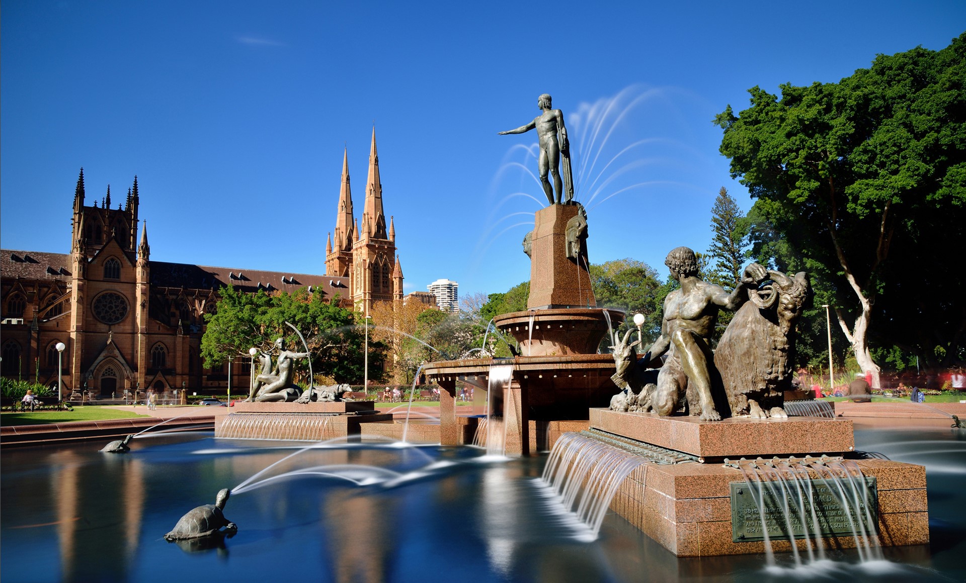 Fountain sculptures in front of St Mary's Cathedral, Sydney HD Wallpaper