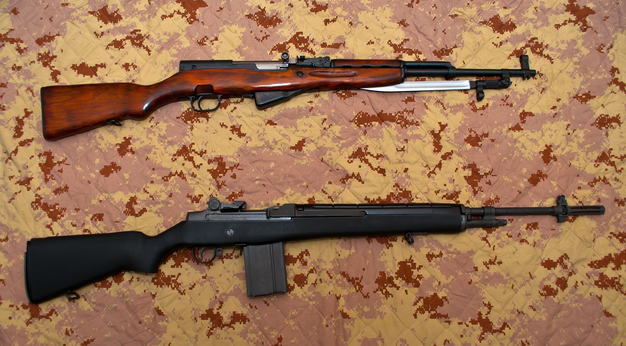 M14 and SKS rifles with bayonet HD Wallpaper