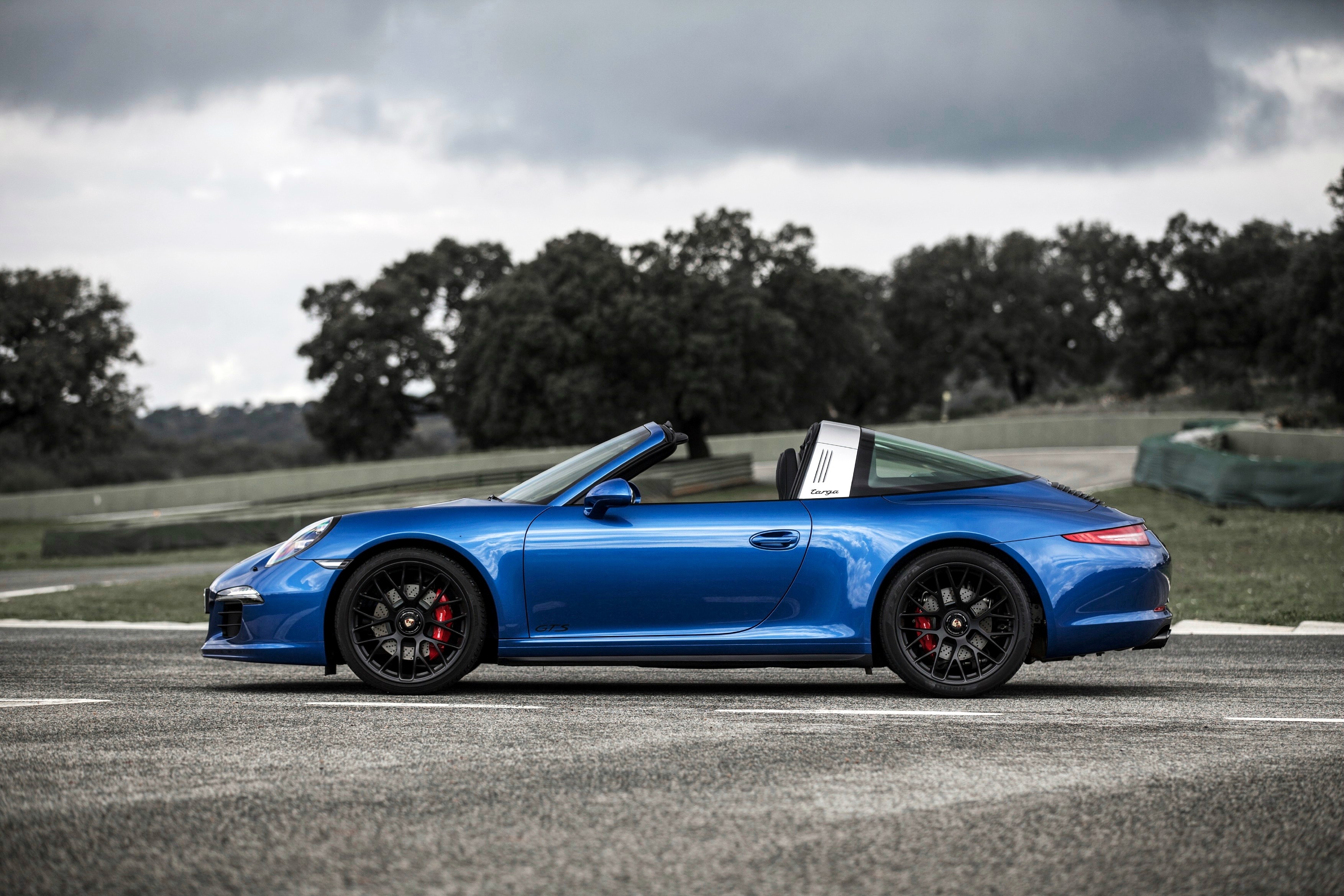 Blue Porsche 911 Targa 4 GTS on a track HD Wallpaper