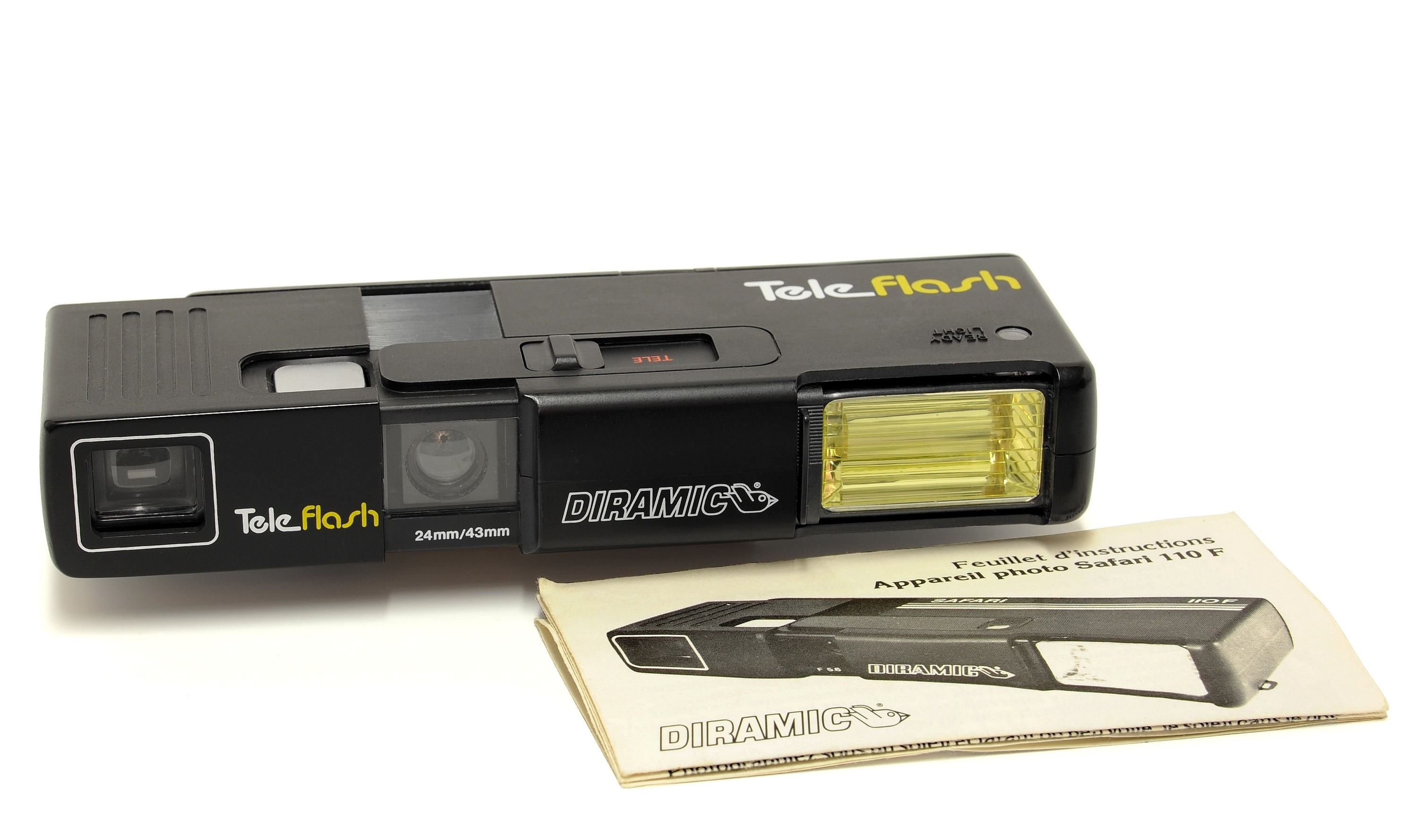Diramic Tele-Flash Safari 110 F camera HD Wallpaper