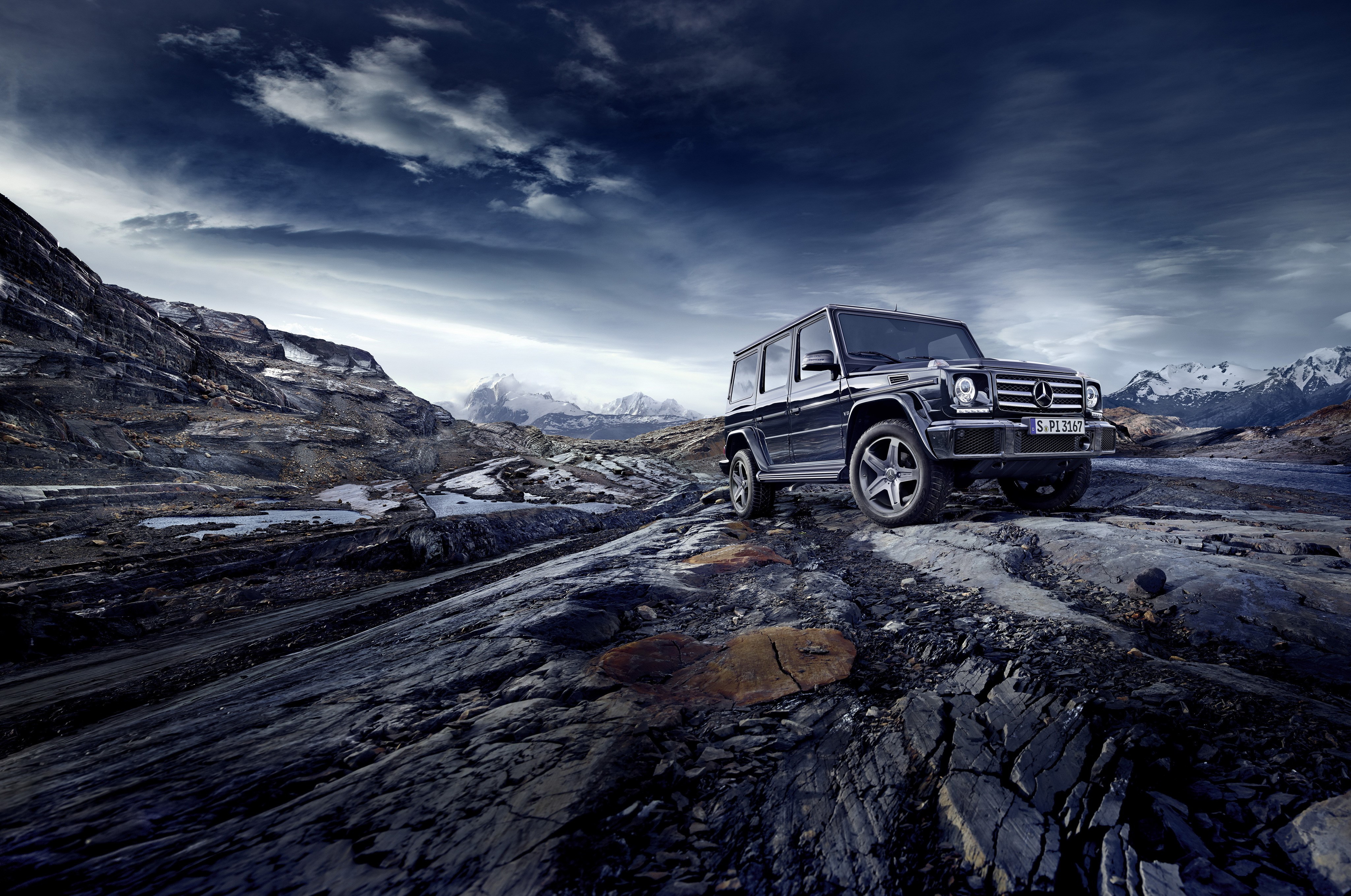 Mercedes-Benz G 500 W463 in Mountains HD Wallpaper